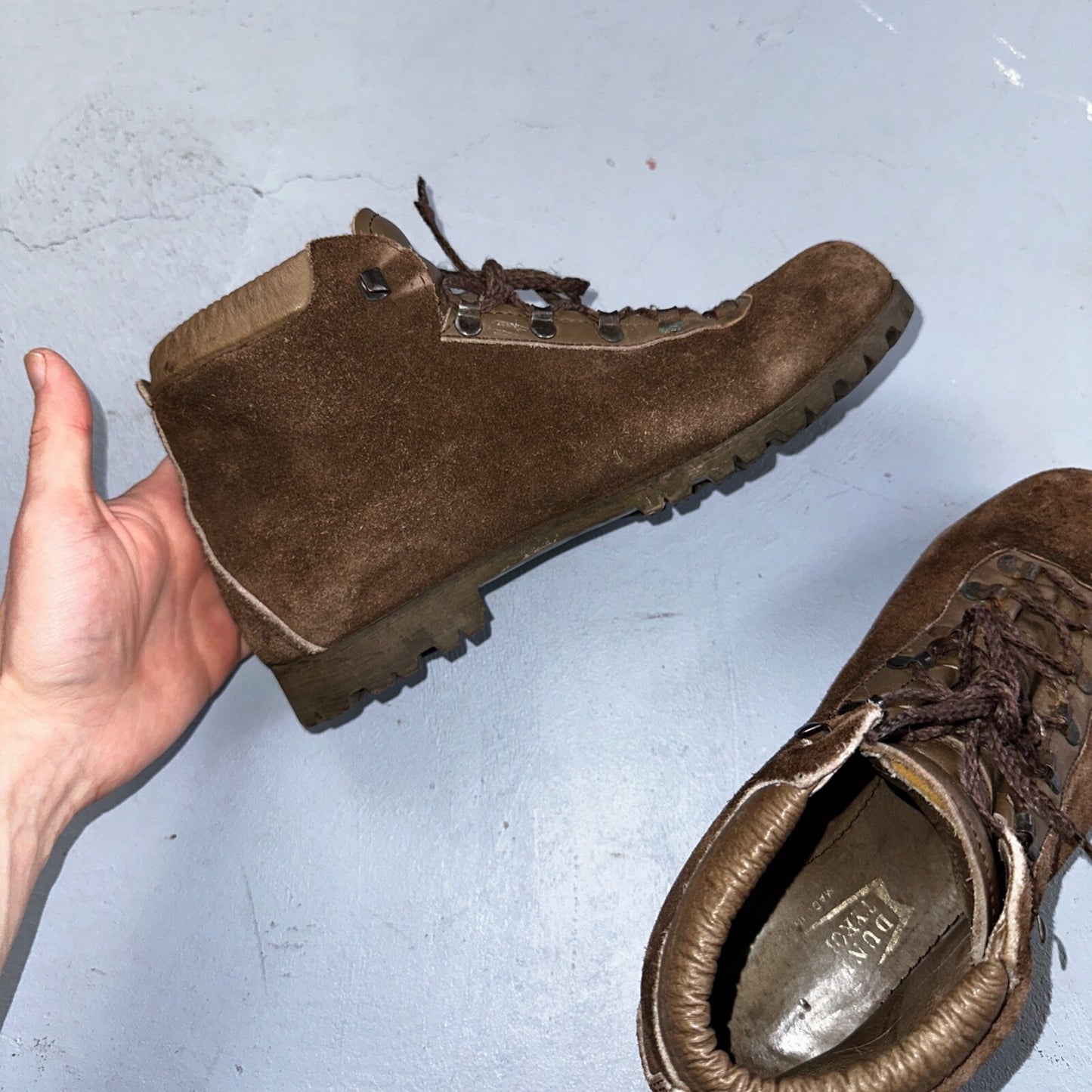 Dunham Waffle Stompers Brown Suede Leather Hiking Boots VTG Italy Size 7.5