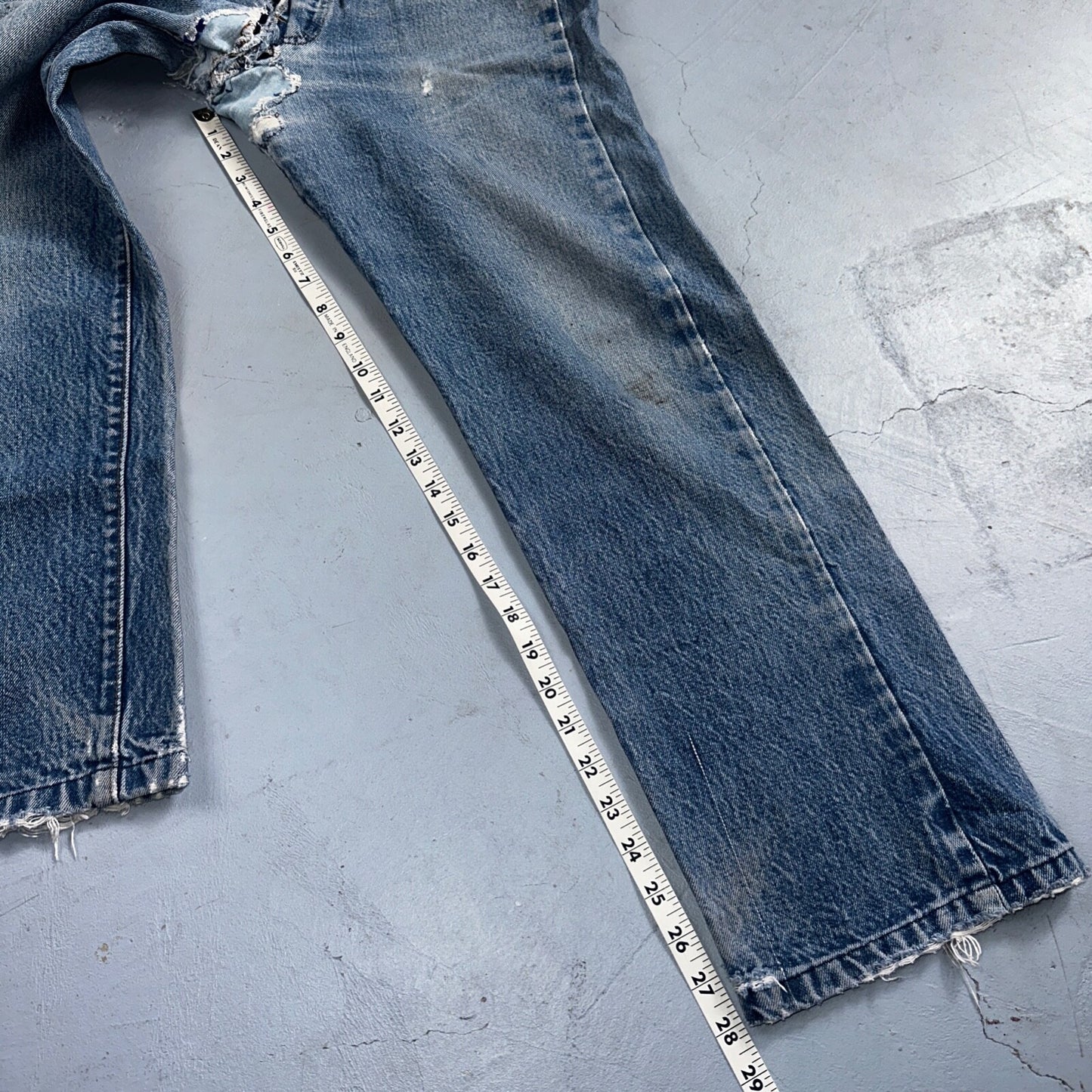 Levis 501 Vintage 80s Redline Selvedge USA XX Jeans Light Wash 32x33 Act 28x28