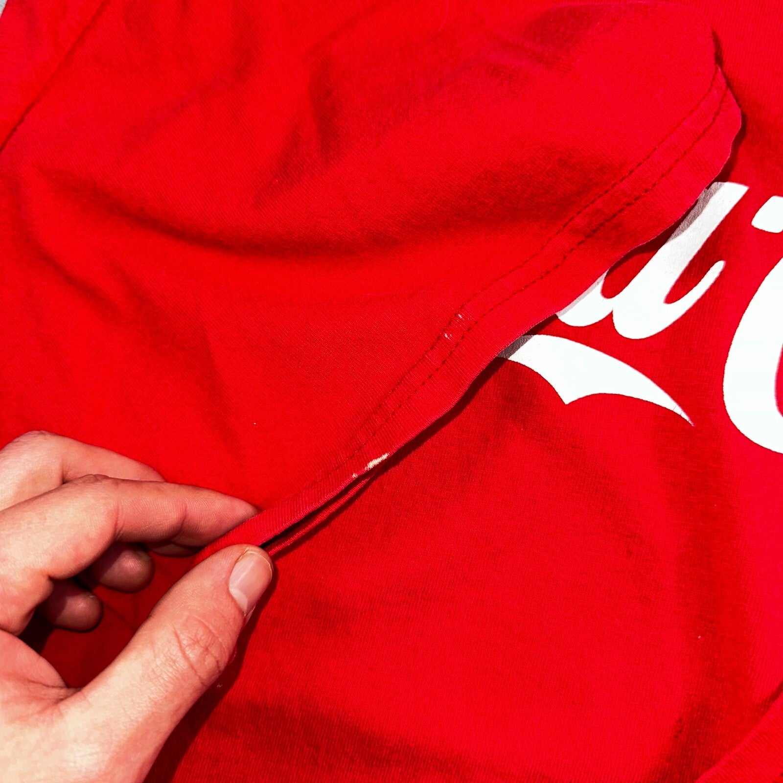 Coca Cola Soda VTG T Shirt Y2K Red Promo Basic Cool 2000s Drink Energy