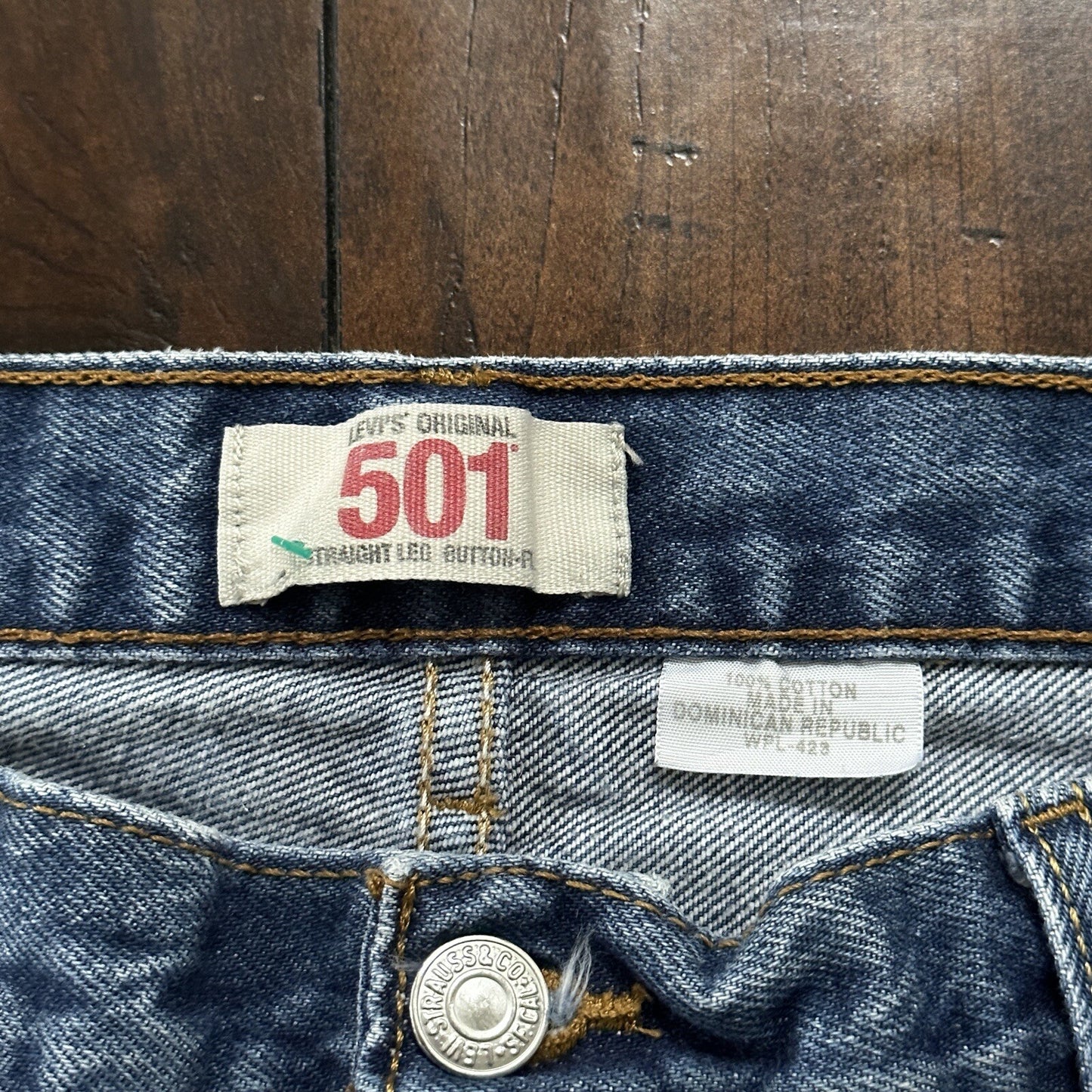 Levis 501 Vintage Y2K Straight Leg XX 2000s Jeans 34x30 Med Wash 38x34