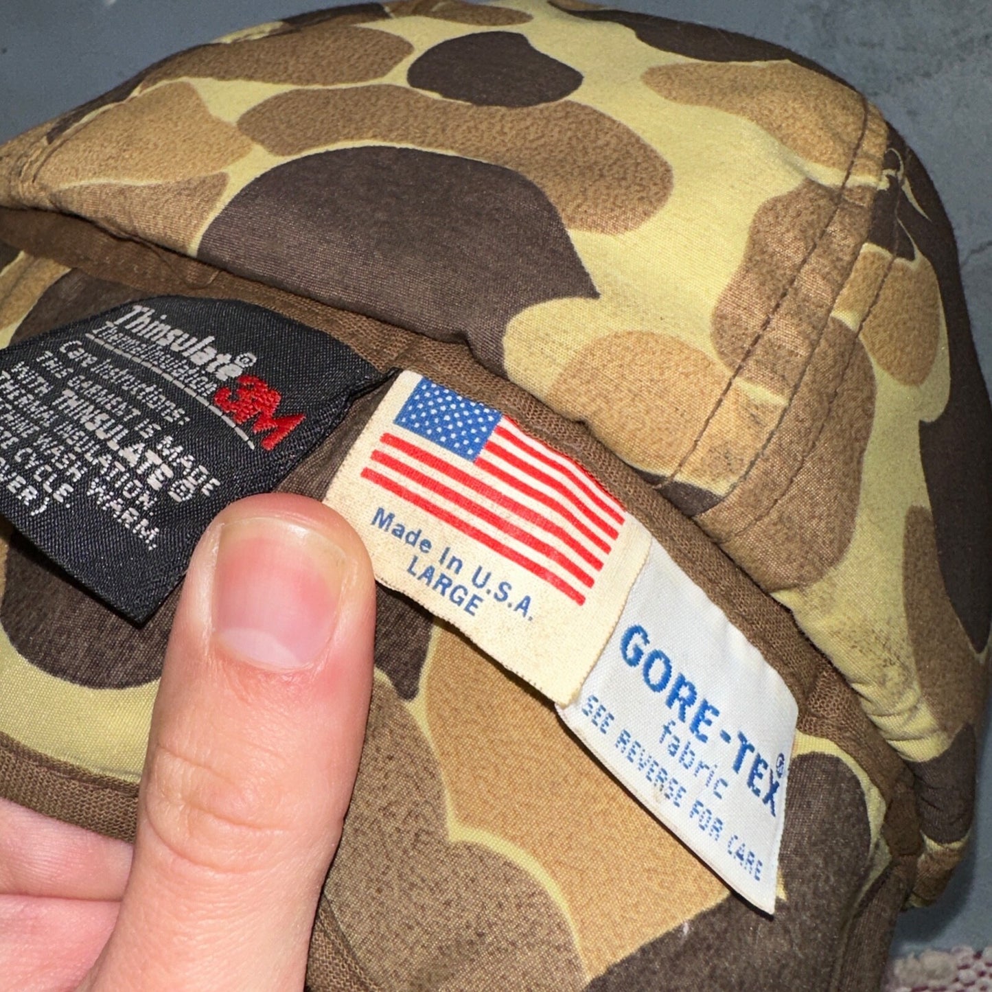 Goretex Duck Camo Hat w/ Earflaps Cap Dunn Large VTG Hunting Thinsulate 90s