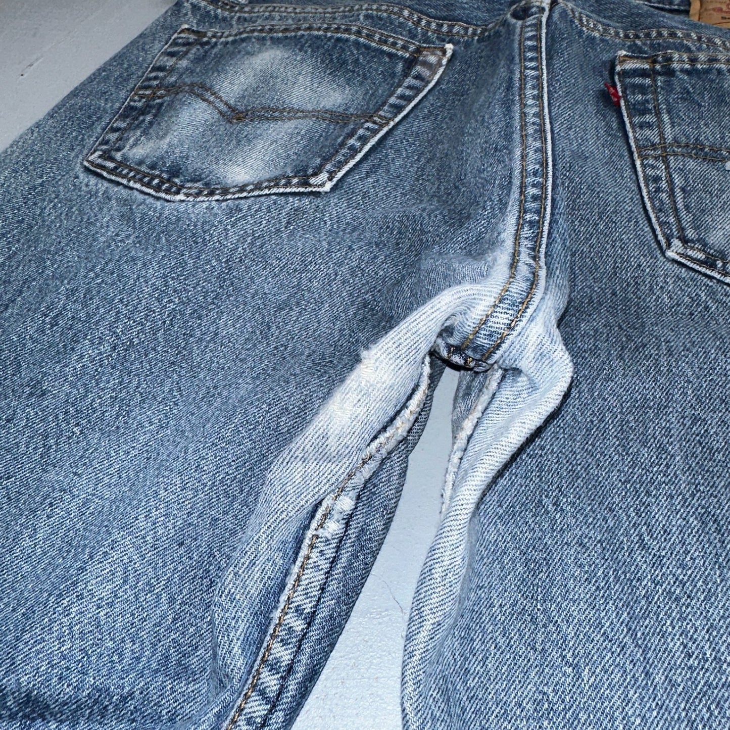 Levis 501 Vintage 90s USA XX Straight Leg Jeans Blue Light Wash 35x33 Act 32x30