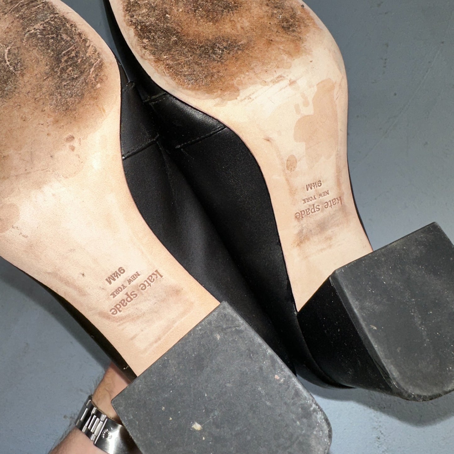 Kate Spade Alia Black Block Heel Pump 9.5 Leather Chunky Silver Tone Buckle