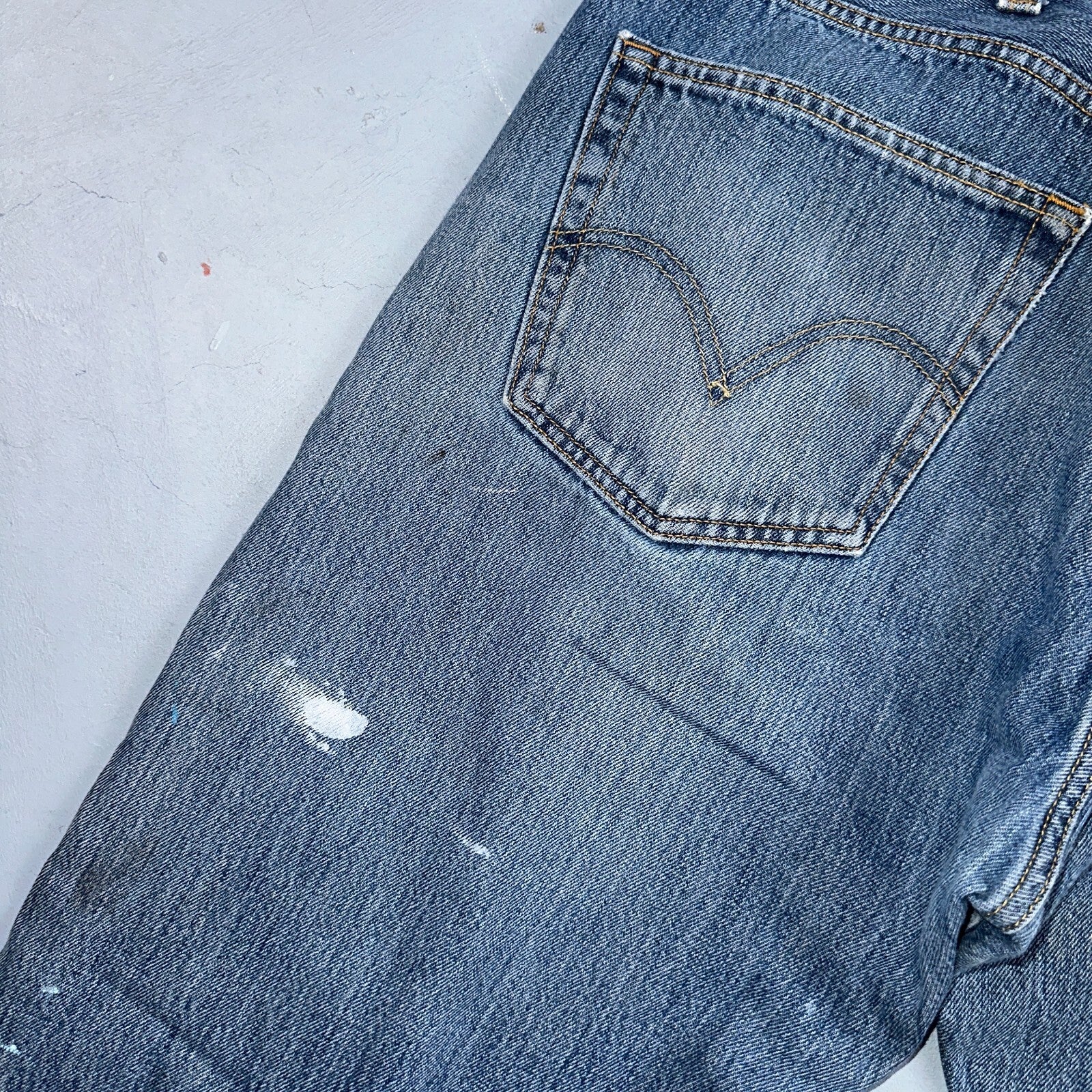 Levis 501 Vintage Y2K XX Straight Leg Jeans Blue Med Wash Paint 38x30 Act 38x29