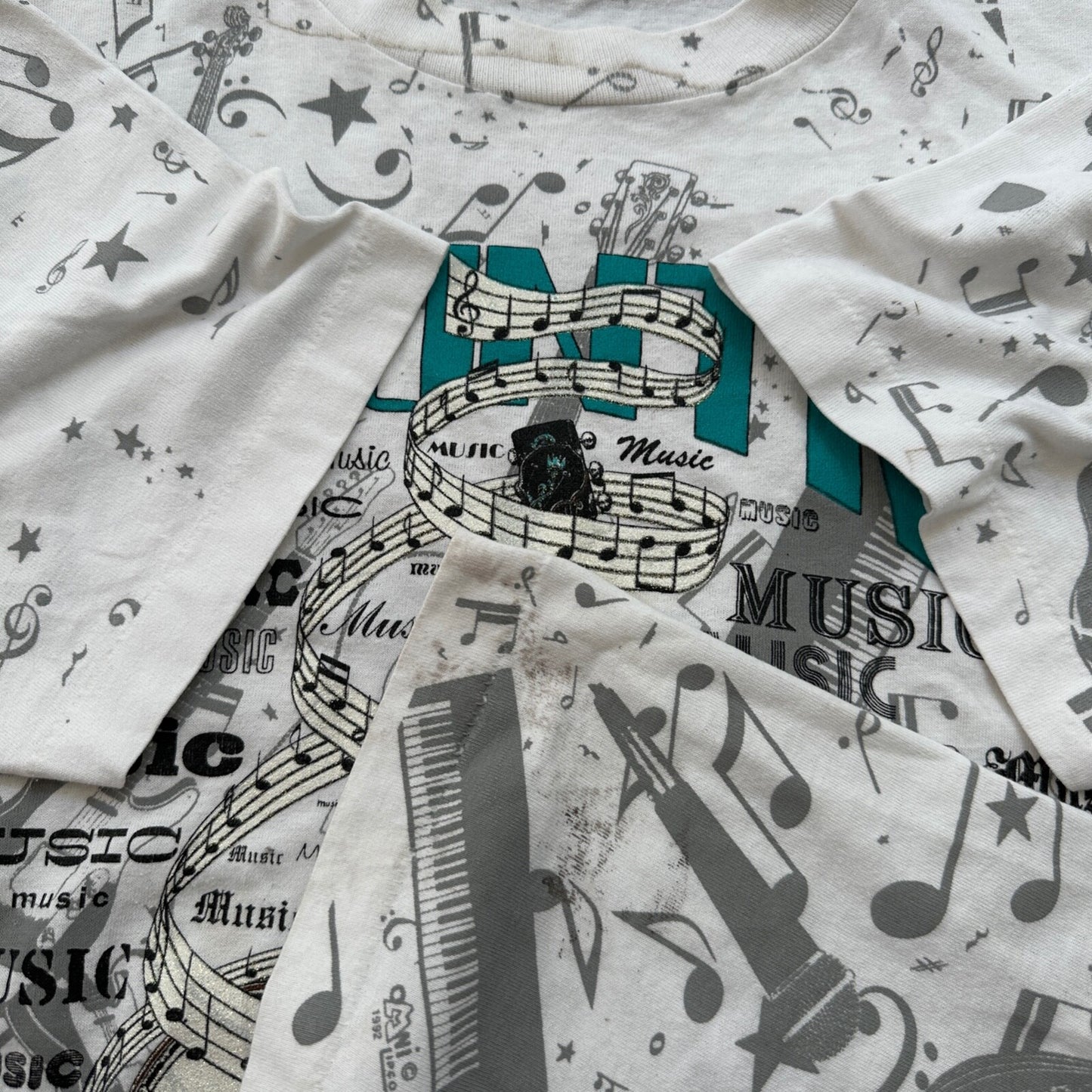 Country Music Missouri Branson Vintage T Shirt 90s AOP Gibson Guitar Martin