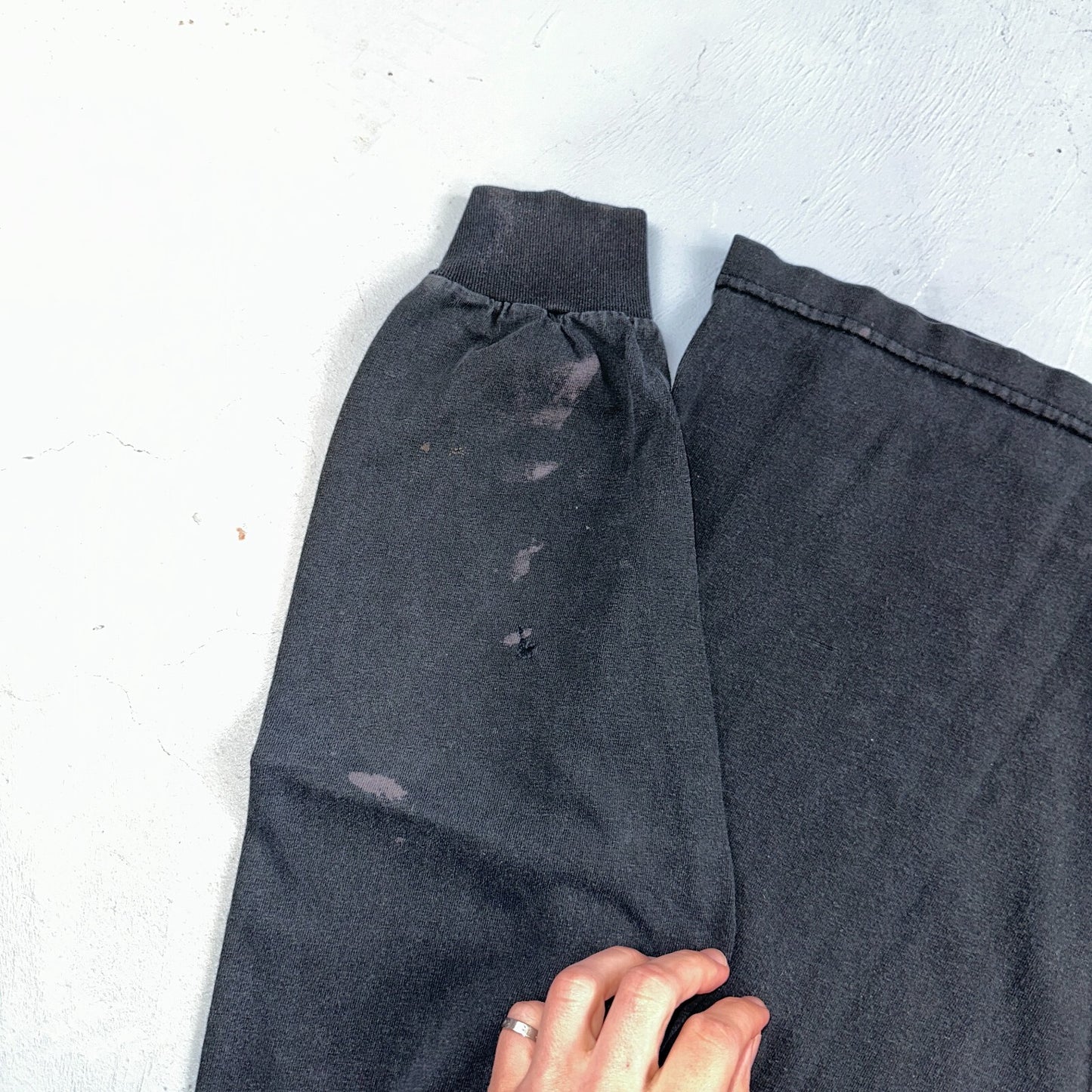 Faded Black Long Sleeve Y2K VTG T Shirt 2000s AAA Thrashed Cool Blank Tee Rips