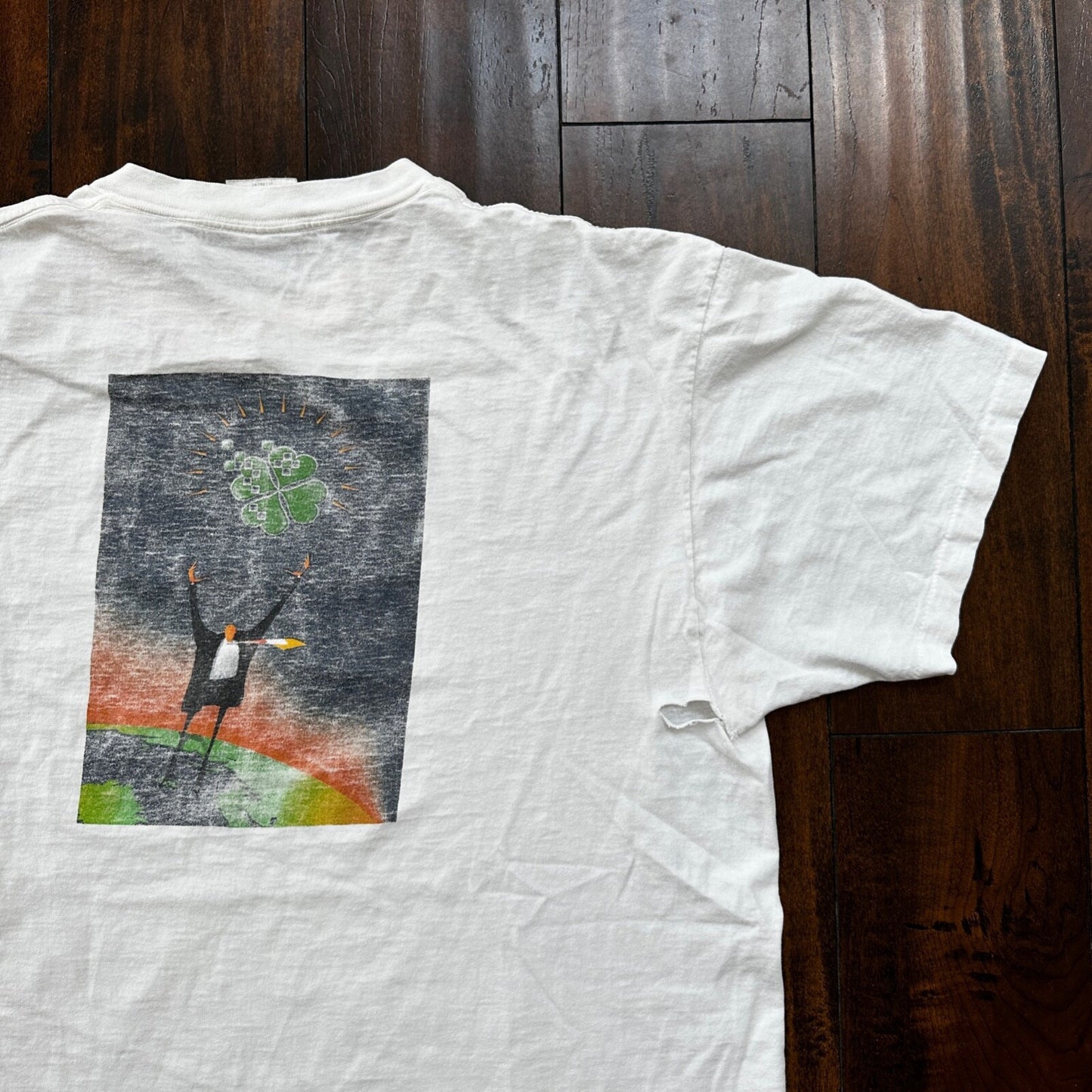 Shamrock Computer PC Vintage T Shirt Oneita 90s Thrashed WWE Sports Earth Music