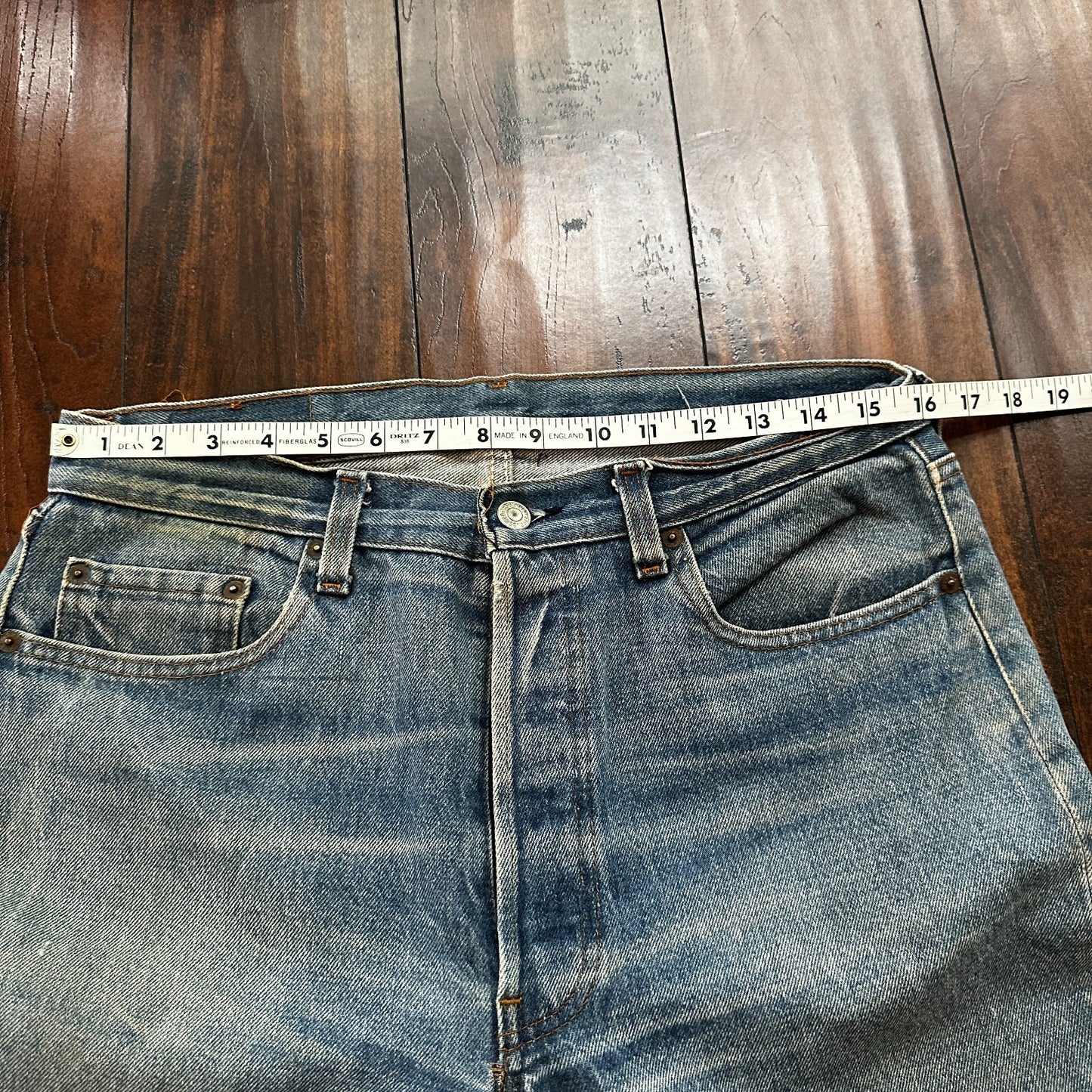 VTG USA Levis 501 Button Fly 80s Tag Jeans 32x27 Straight Leg Thrashed Ripped