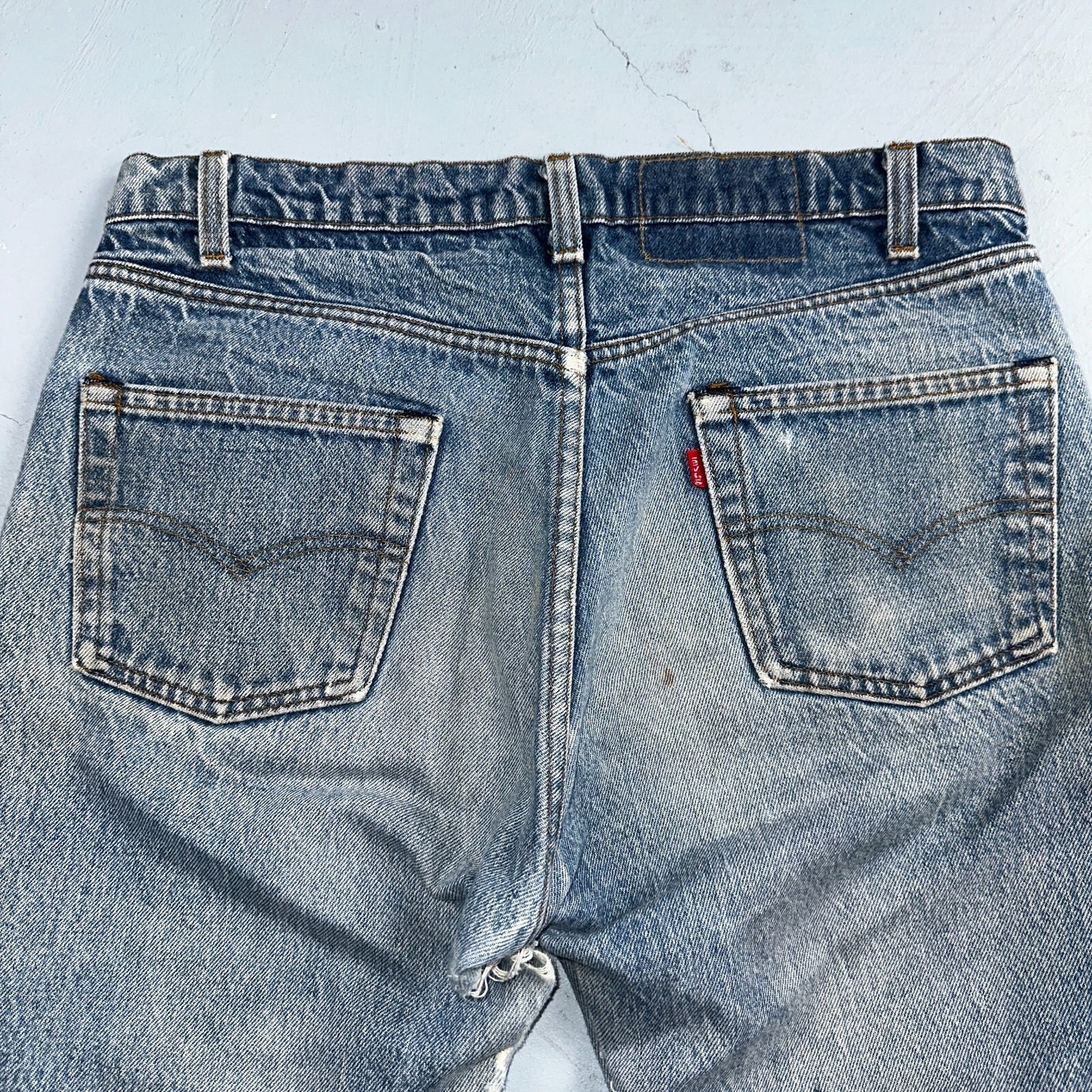 Levis 501 Vintage 80s USA XX Straight Leg Jeans Blue Light Wash Act 32x24 Capri