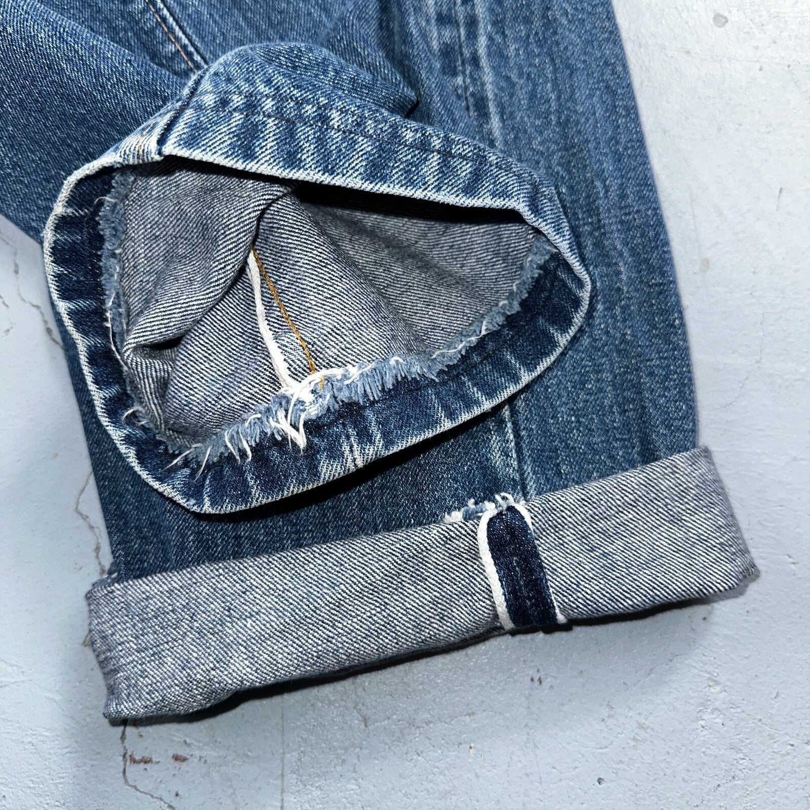 Levis 501 VTG 70s SS Redline Selvedge Jeans XX Med Wash 27x31 Tailored Altered