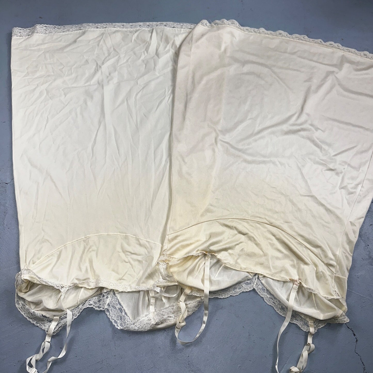 VTG Vanity Fair Lingerie Slip Dress Sleepwear Full Sweep Nightgown Lace Lot 2