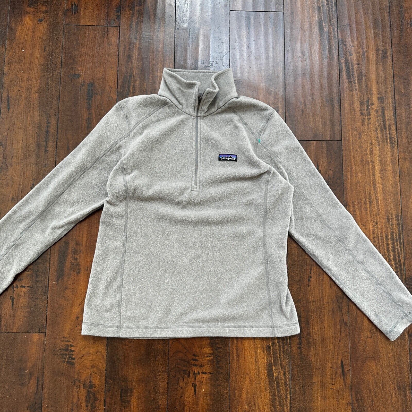 Patagonia Women’s Size M Sweater Fleece Pullover Jacket 1/4 Zip Gray