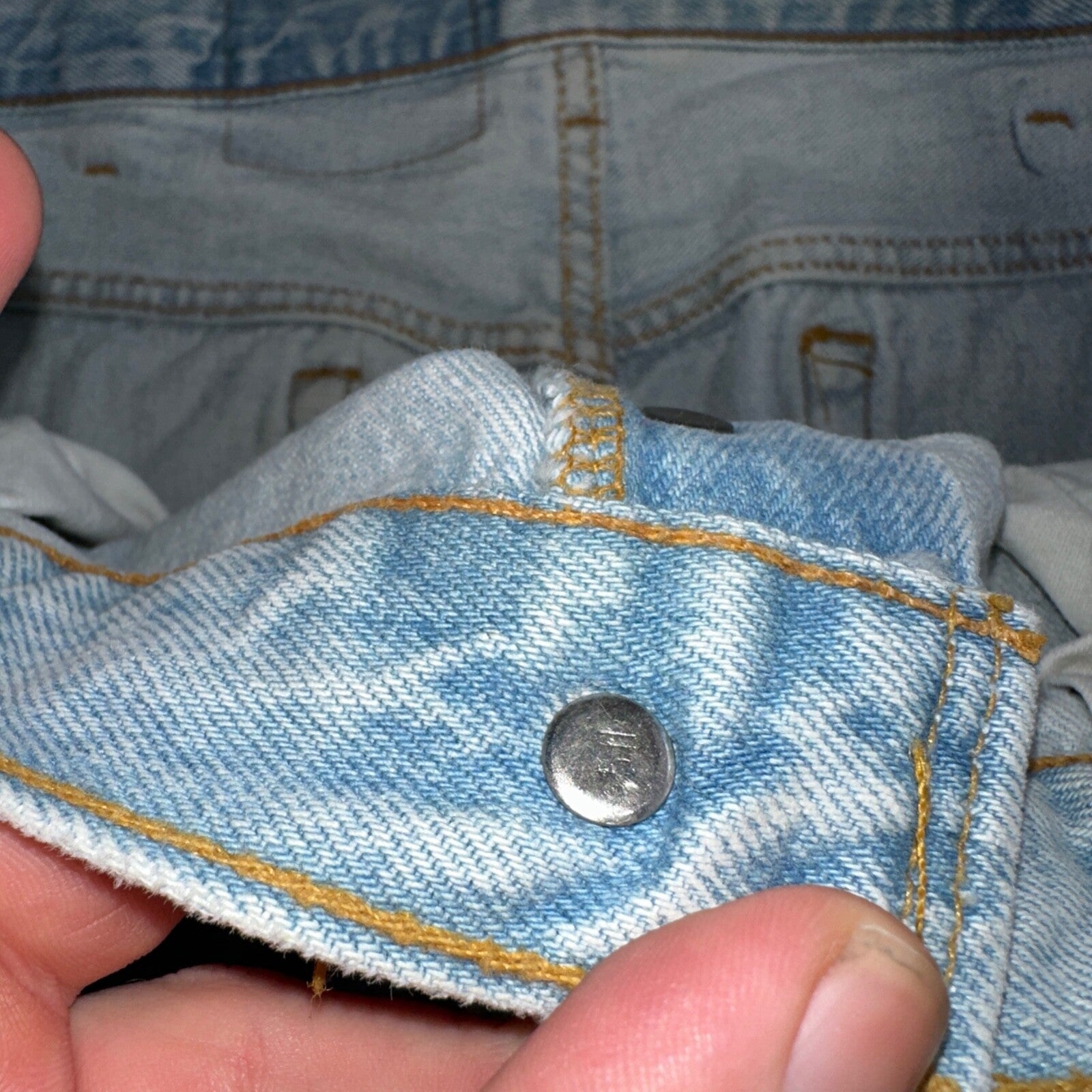Levis 501 Vintage 90s USA XX Straight Leg Jeans Blue Light Wash 40x32 Act 38x31