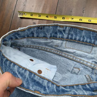 Levis 550 Vintage 90s Tapered Leg USA Relaxed Fit Jeans 40x30 Light Wash 36x30