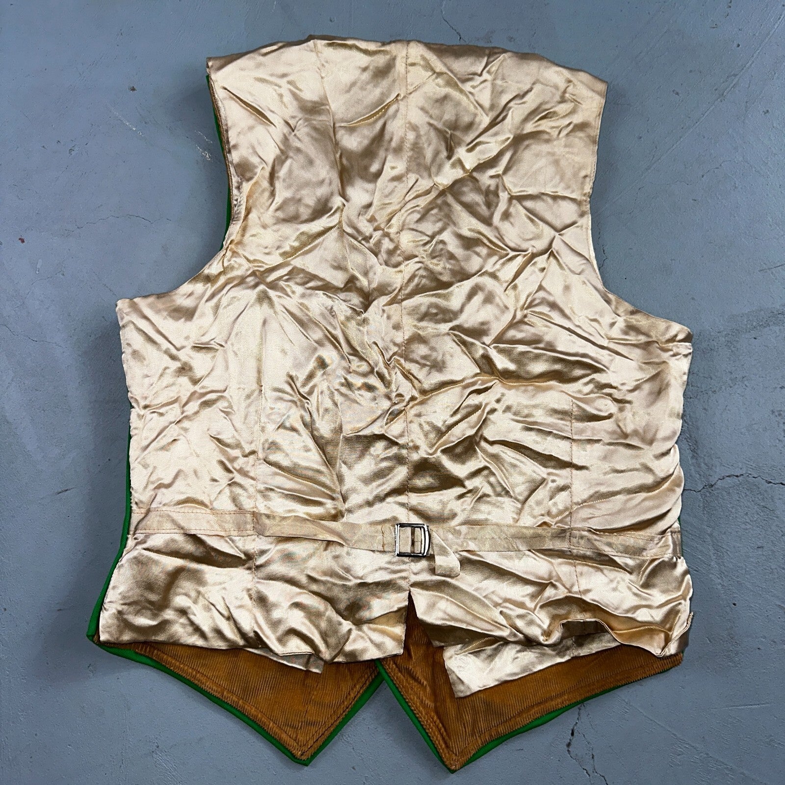 Vintage Buckle Back Vest Mens Green Waistcoat Size S 1940s 1950s 1960s Antique