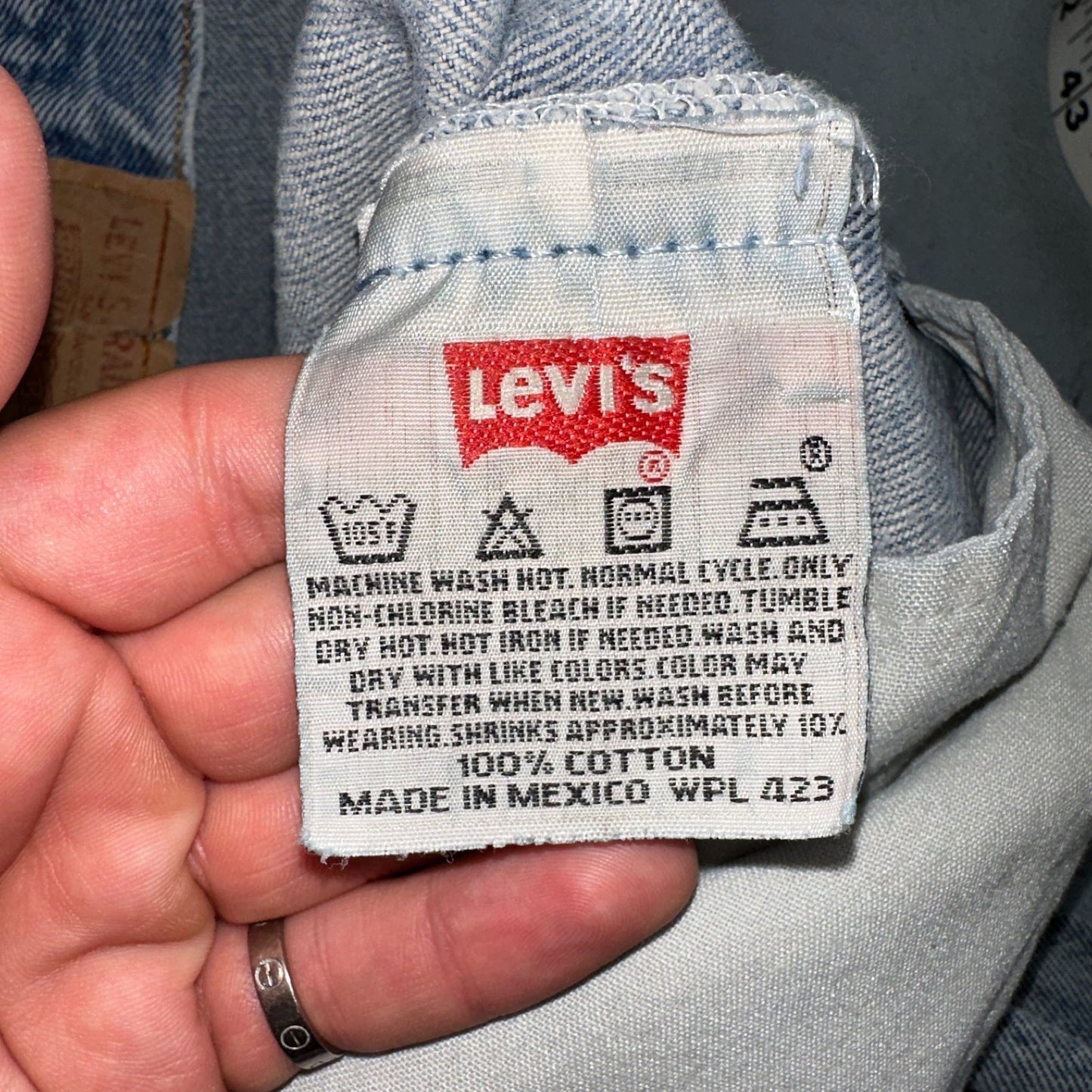 Levis 501 Vintage 90s Mexico Straight Leg Jeans Blue Light Wash 33x36 Act 31x31