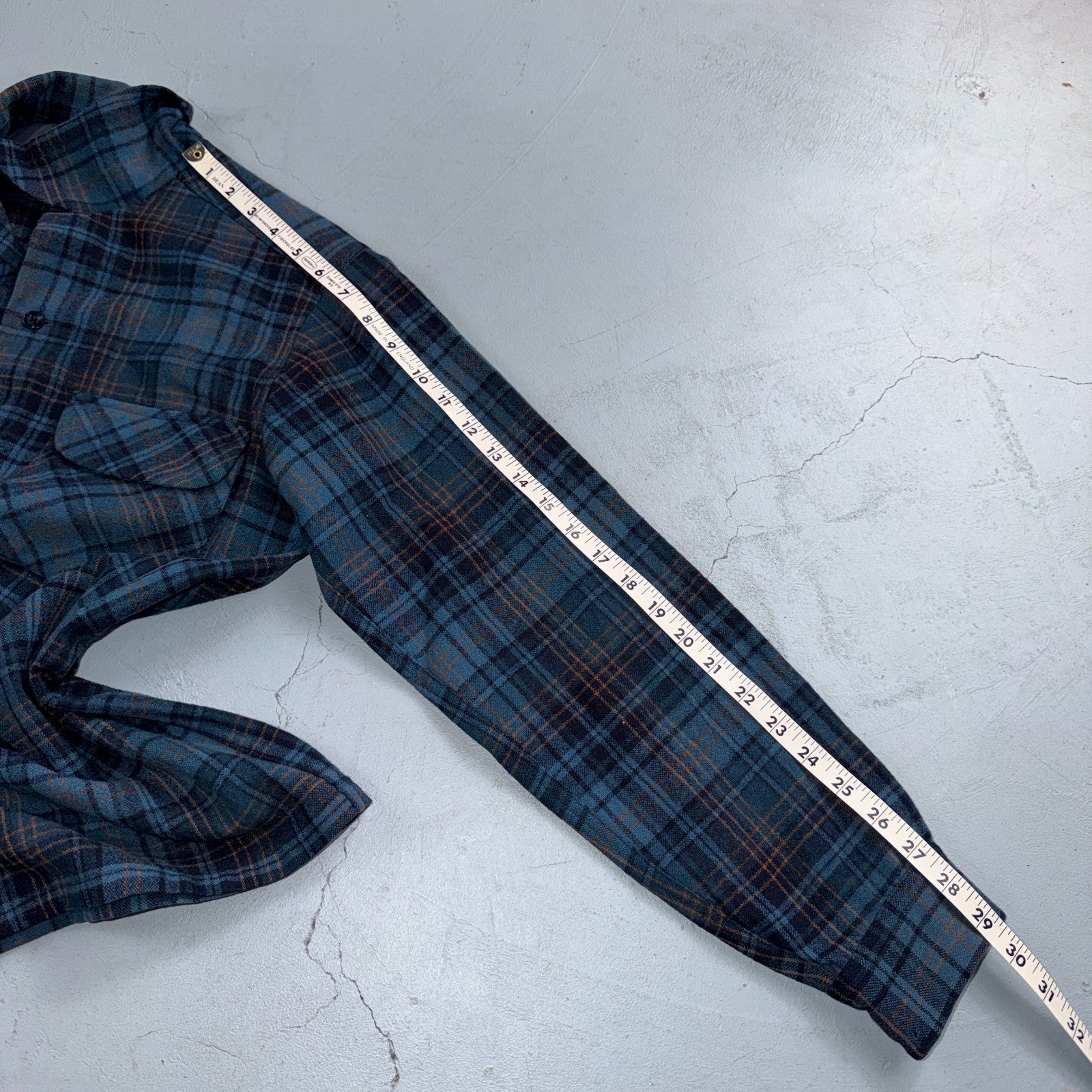 Pendleton Board Shirt Mens S 1960s Plaid Wool Long Sleeve VTG USA Loop Collar