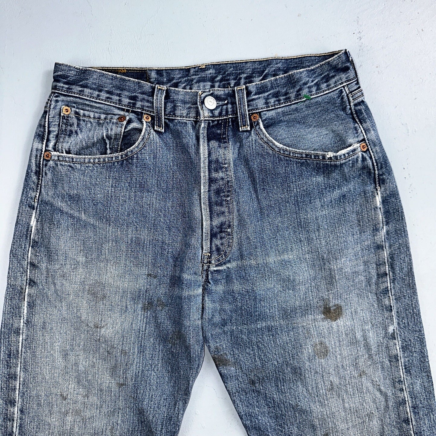 Levis 501 Vintage 90s Hungary Straight Leg Jeans 31x32 Y2K Med Wash Act 28x30