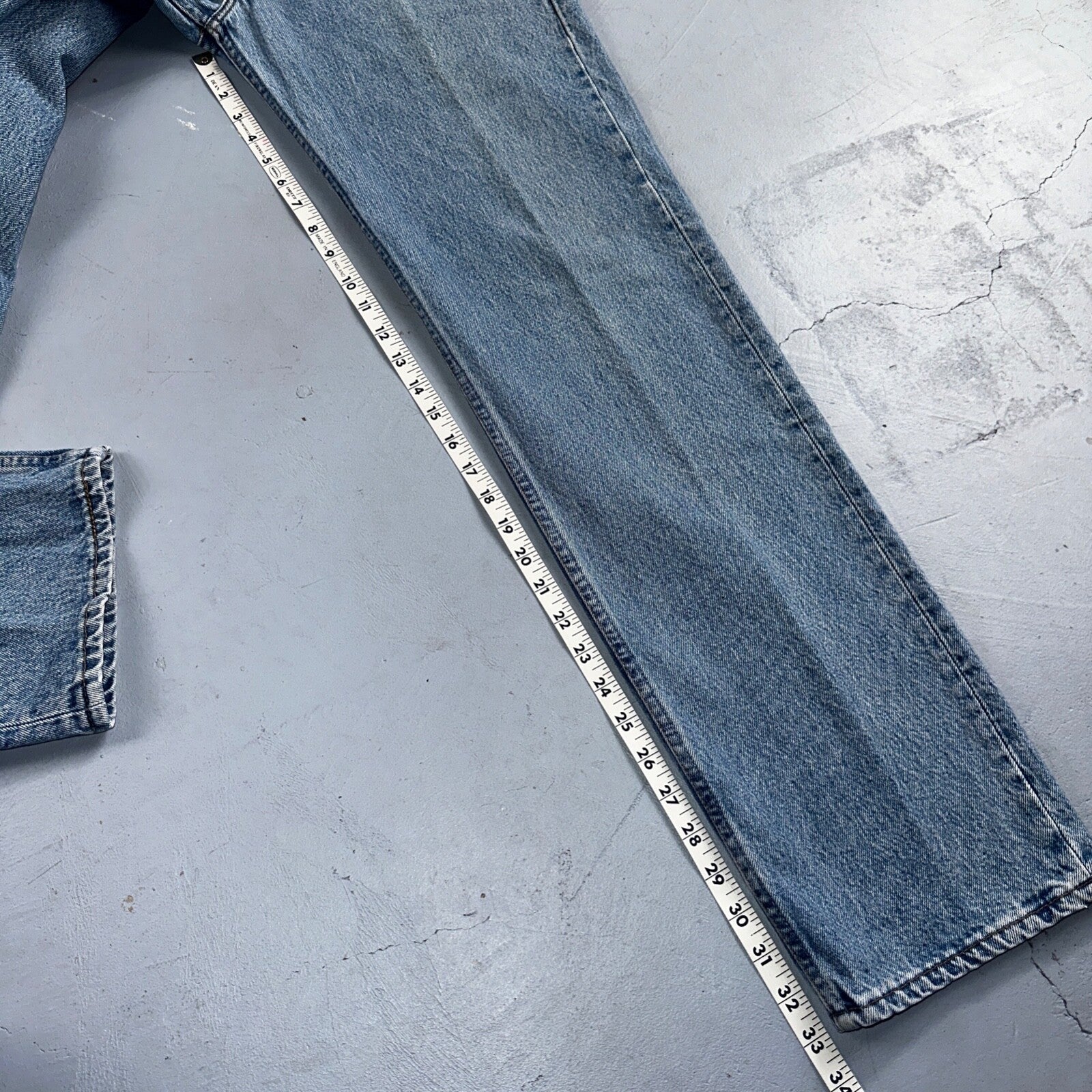 Levis 501 Vintage 90s USA XX Straight Leg Jeans Blue Light Wash 33x34 Act 30x33