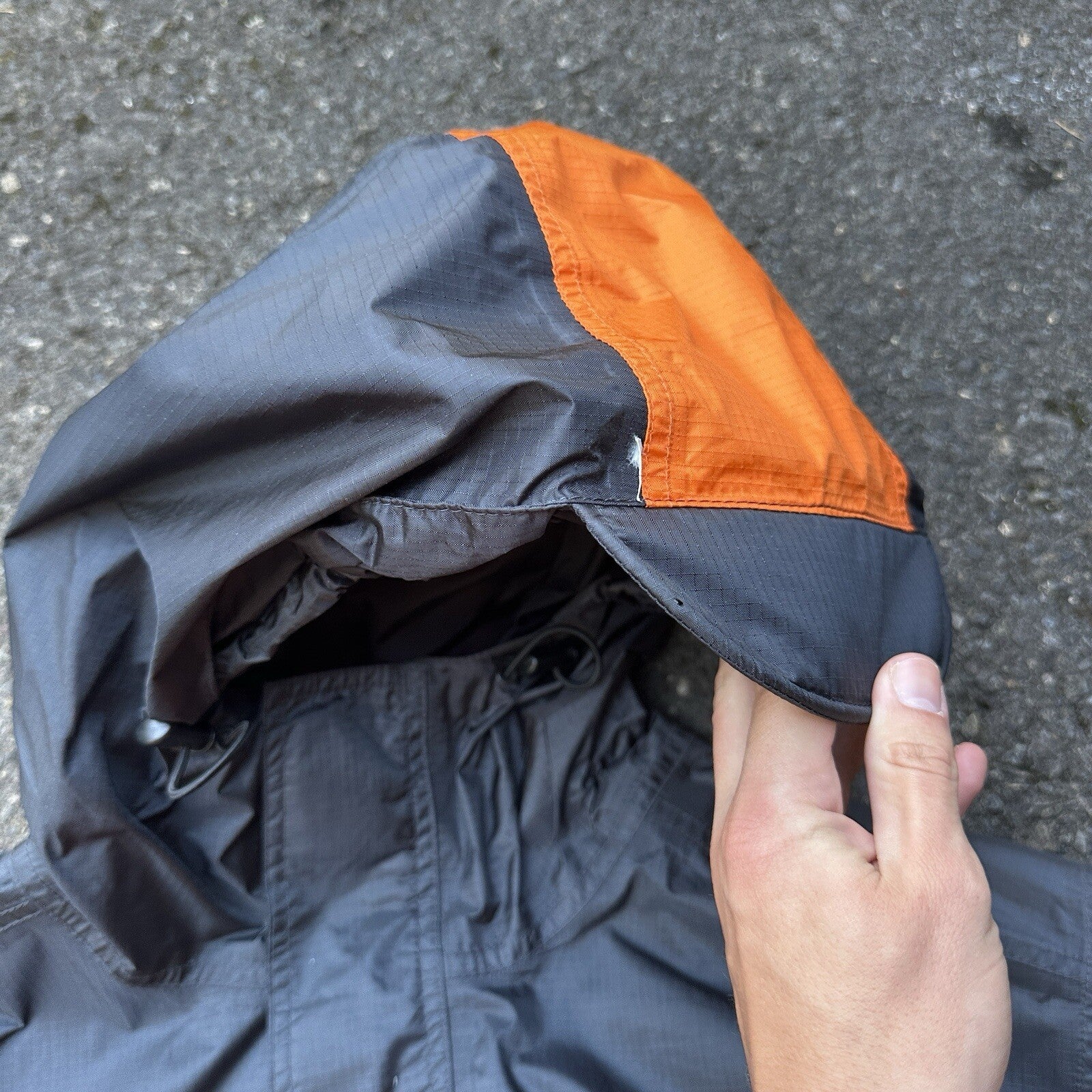 REI VTG Gore-Tex Orange GTX Shell Paclite Waterproof Jacket Mens Medium Black