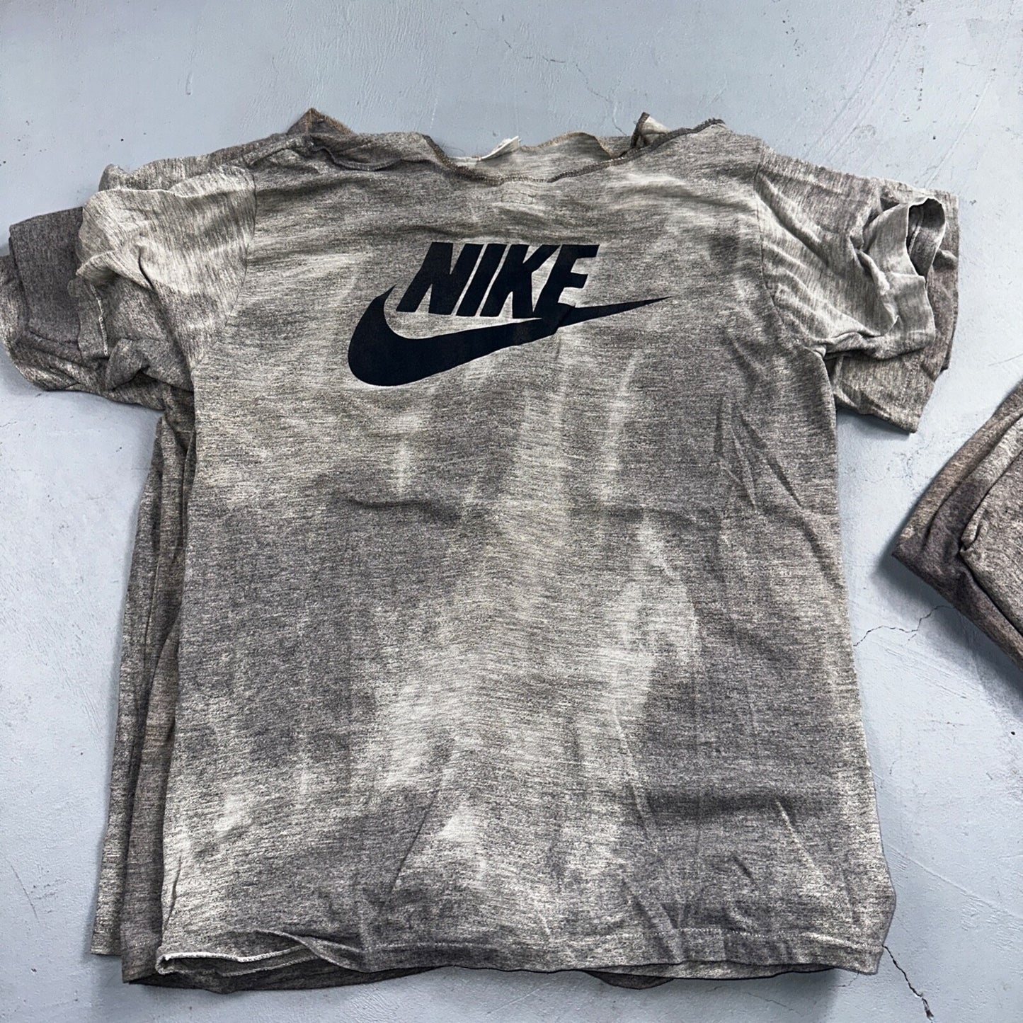 Nike 70s Lot of 8 VTG T Shirt Orange Tag Gray Swoosh Soft Chopped Front Team