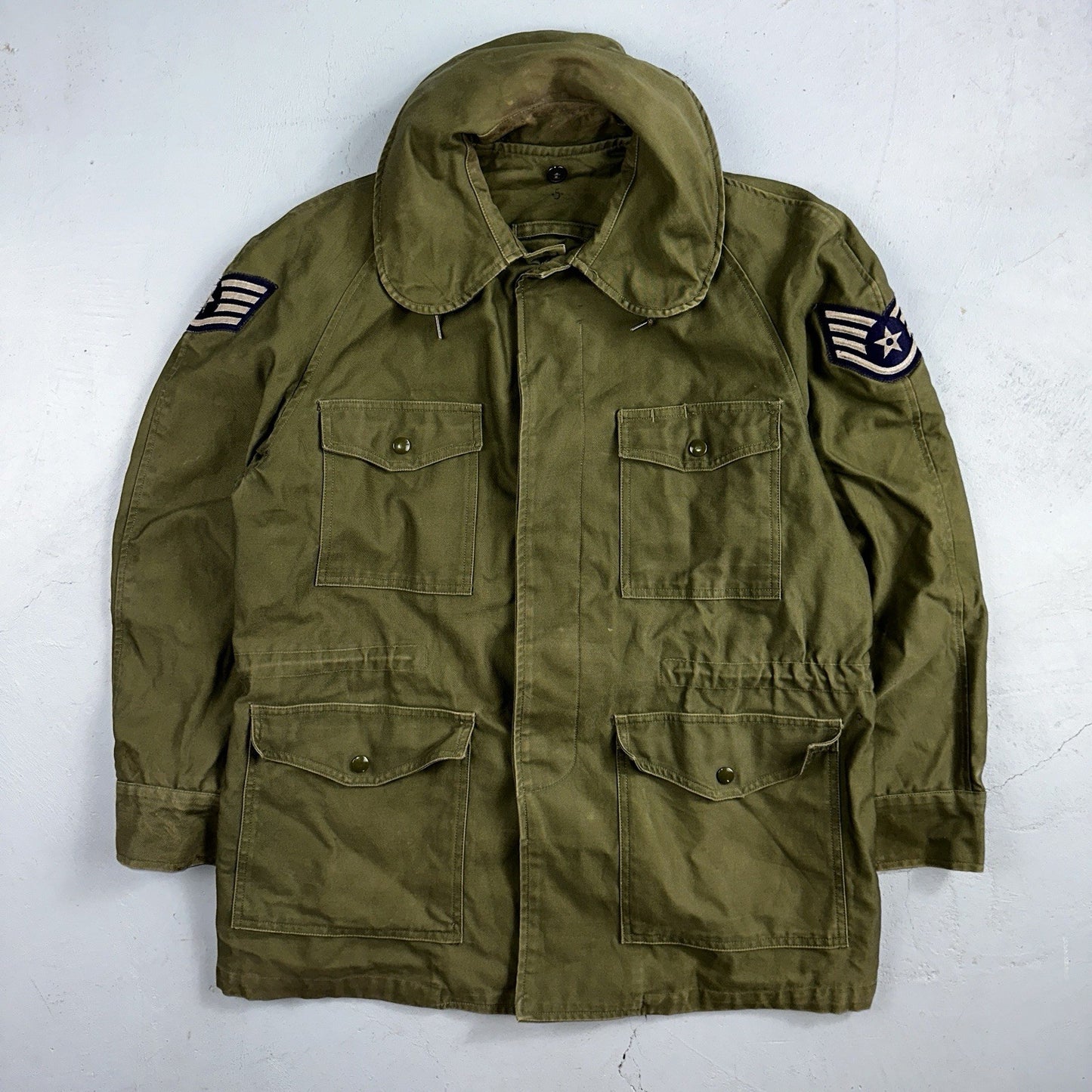 Vintage US Military OG-107 Cotton Sateen Wind  Jacket Small Regular 1961 Patches