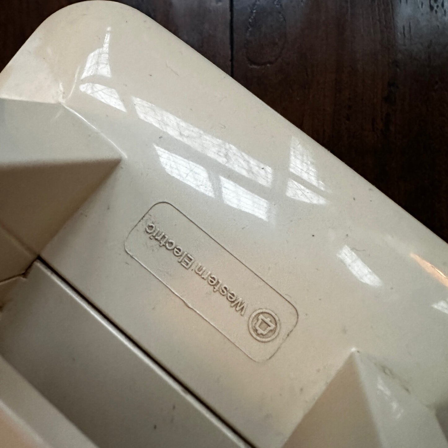 Beige Western Electric Bell System 2500 DM Desk Telephone Push Button Dialing