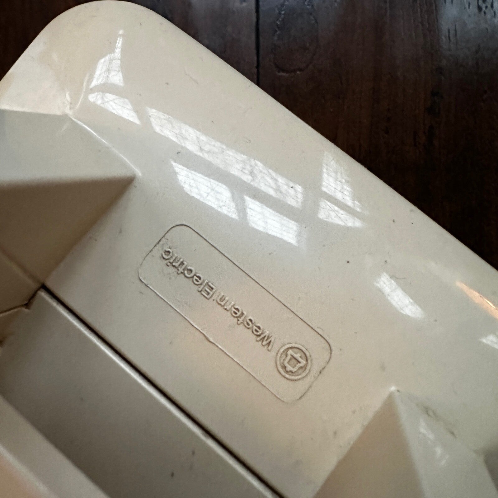 Beige Western Electric Bell System 2500 DM Desk Telephone Push Button Dialing