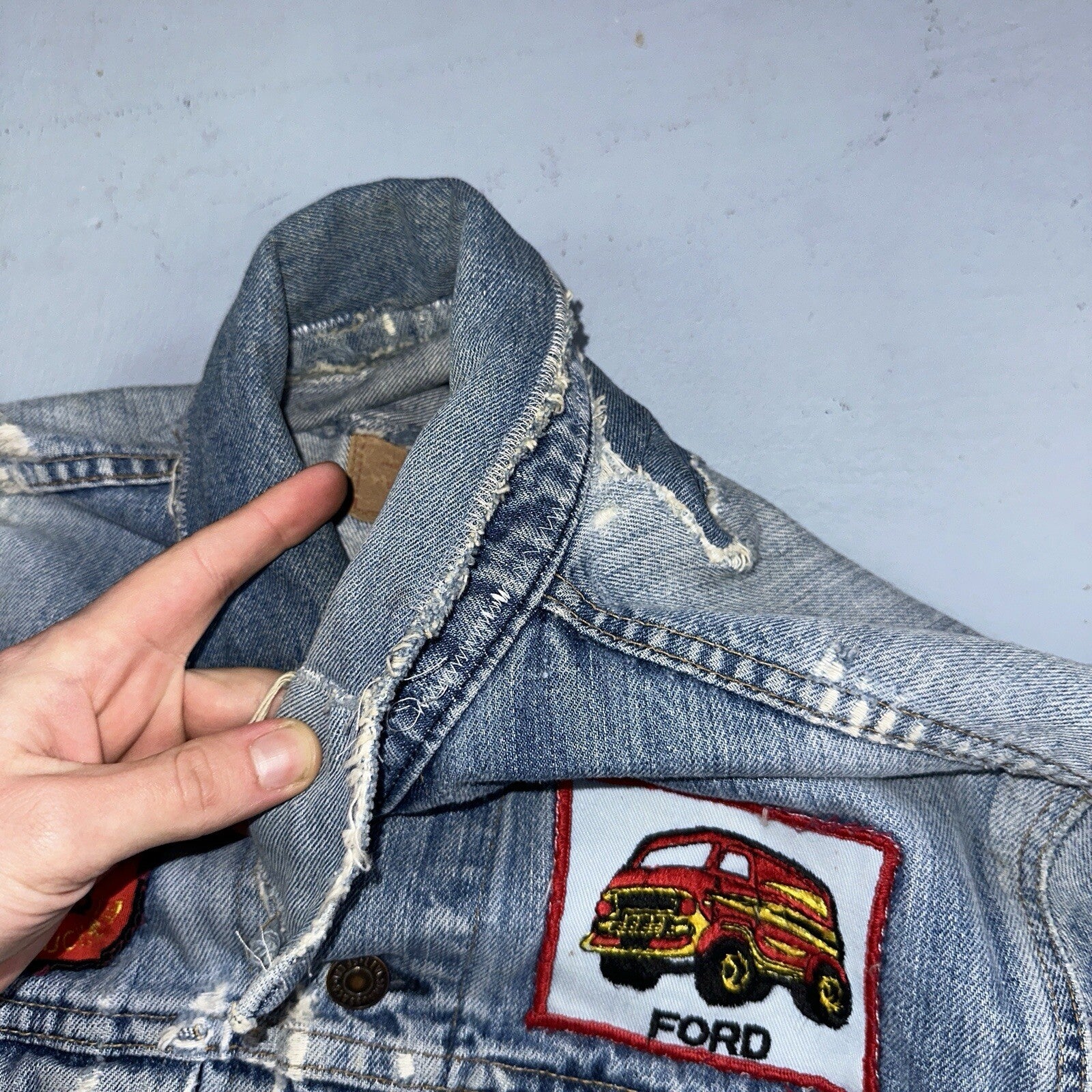 Levis VTG Denim Size 42 Type 3 III Trucker Jean Jacket Thrashed 1970s 70s Patch