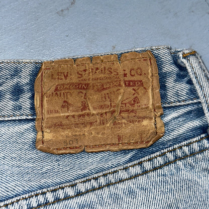 Levis 501 Vintage 80s Redline Selvedge USA XX Jeans Light Wash 32x33 Act 29x29