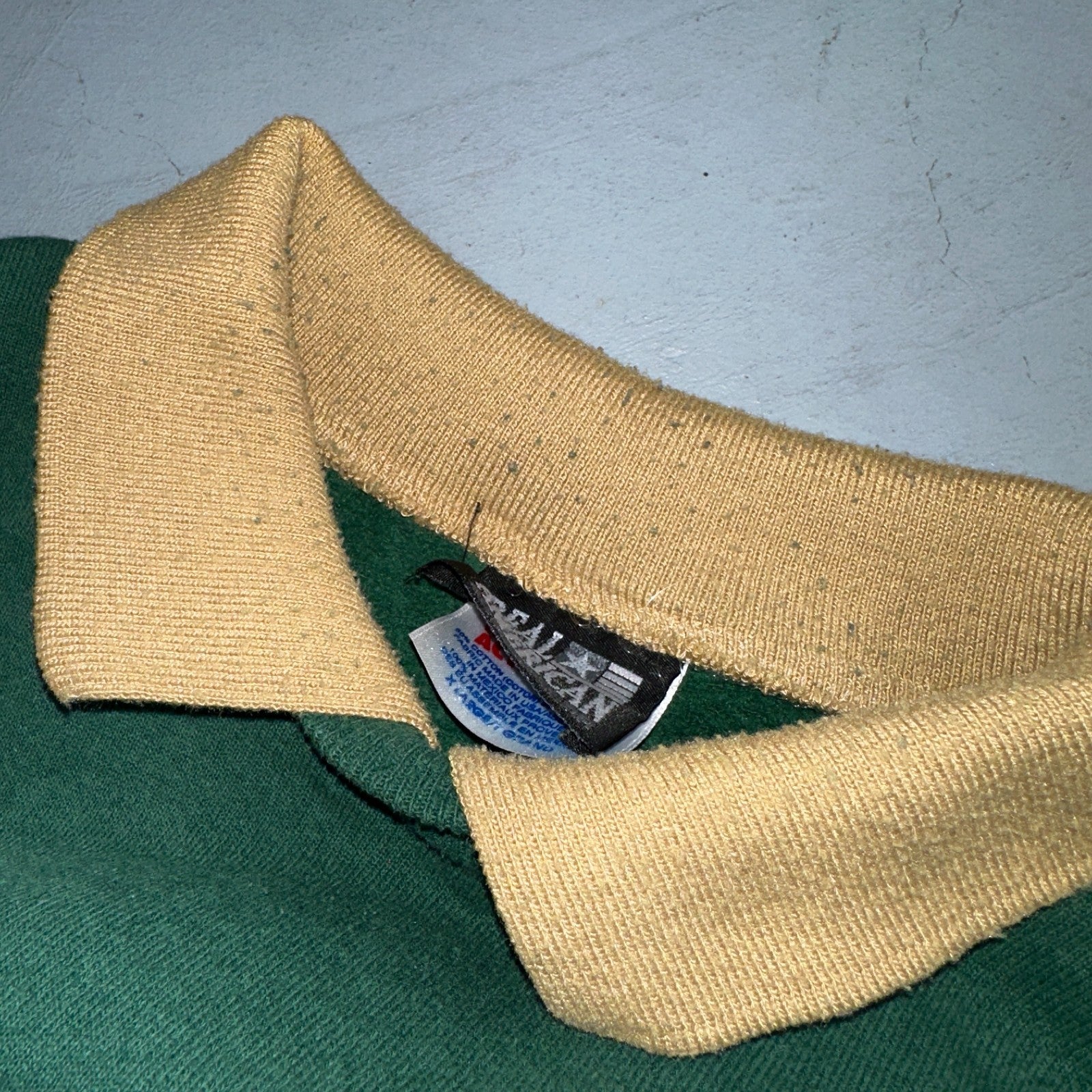 Vintage 90s Black Butte Sweatshirt Sz XL Real American Hanes Collared Oregon PDX