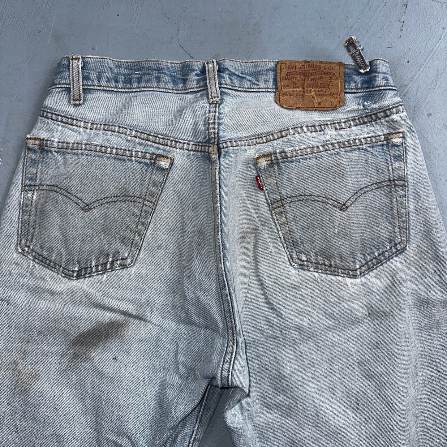 Levis 501 Vintage 80s USA XX Straight Leg Jeans Blue Light Wash 34x36 Act 31x34