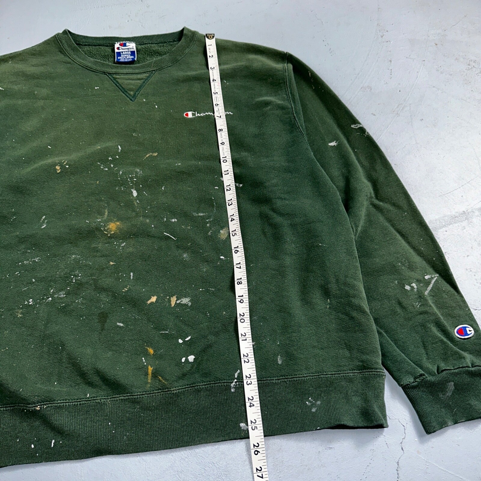 Champion 90s USA Sweatshirt VTG Crewneck Green Thrashed Paint Stained Large