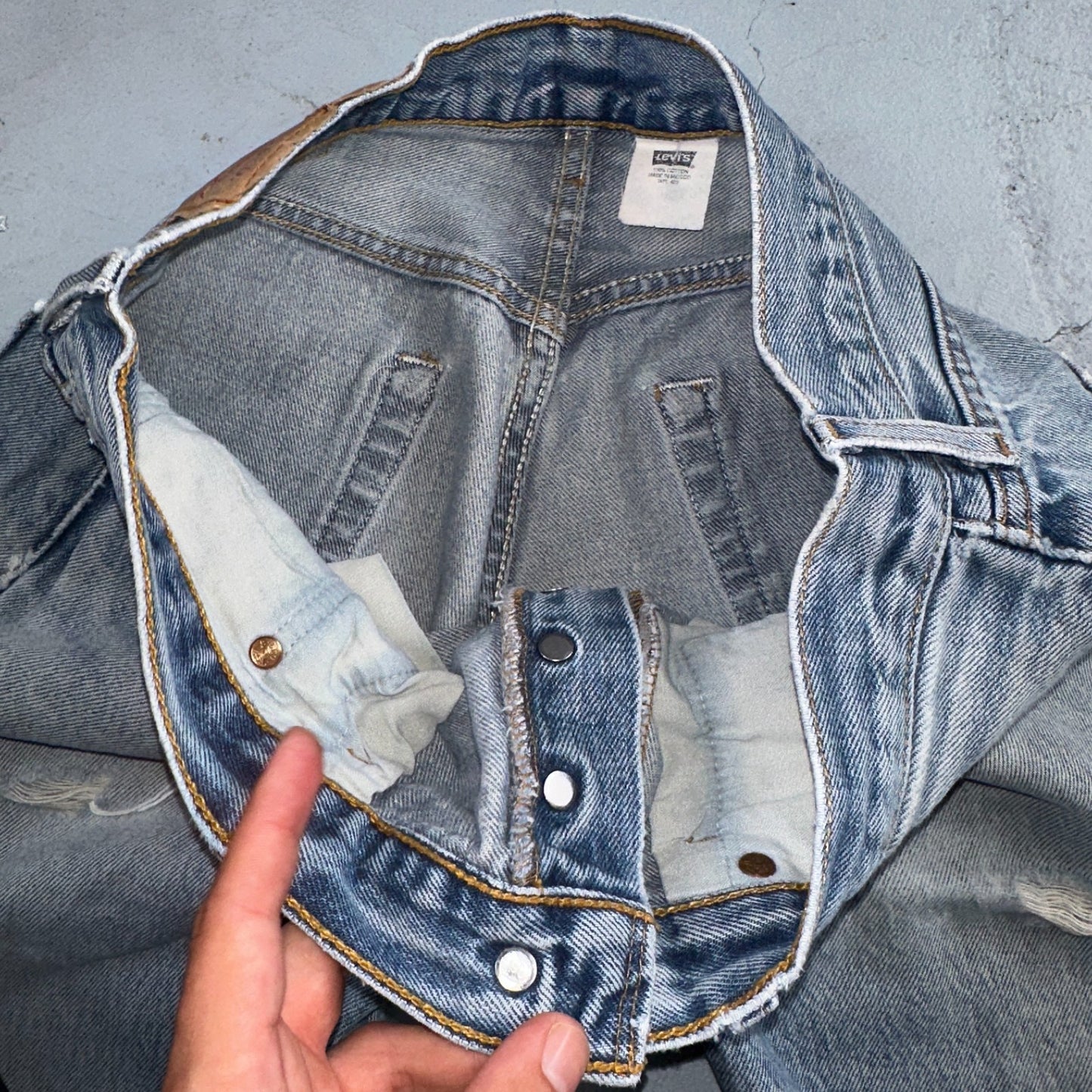 Levis 501 Vintage 90s Mexico Straight Leg Jeans Blue Light Wash 33x36 Act 31x31