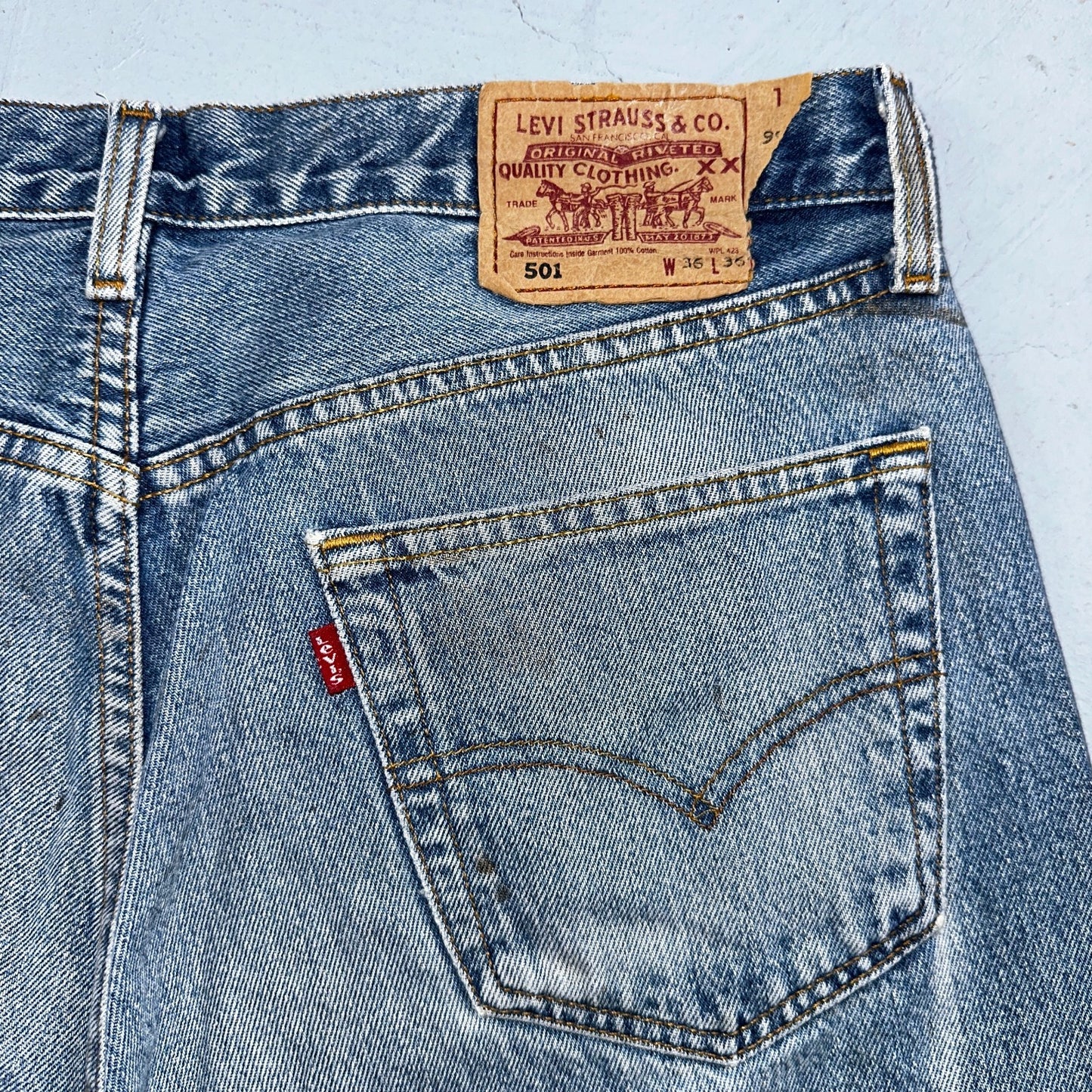 Levis 501 Vintage 90s Europe Straight Leg Jeans Blue Light Wash 36x36 Act 34x29