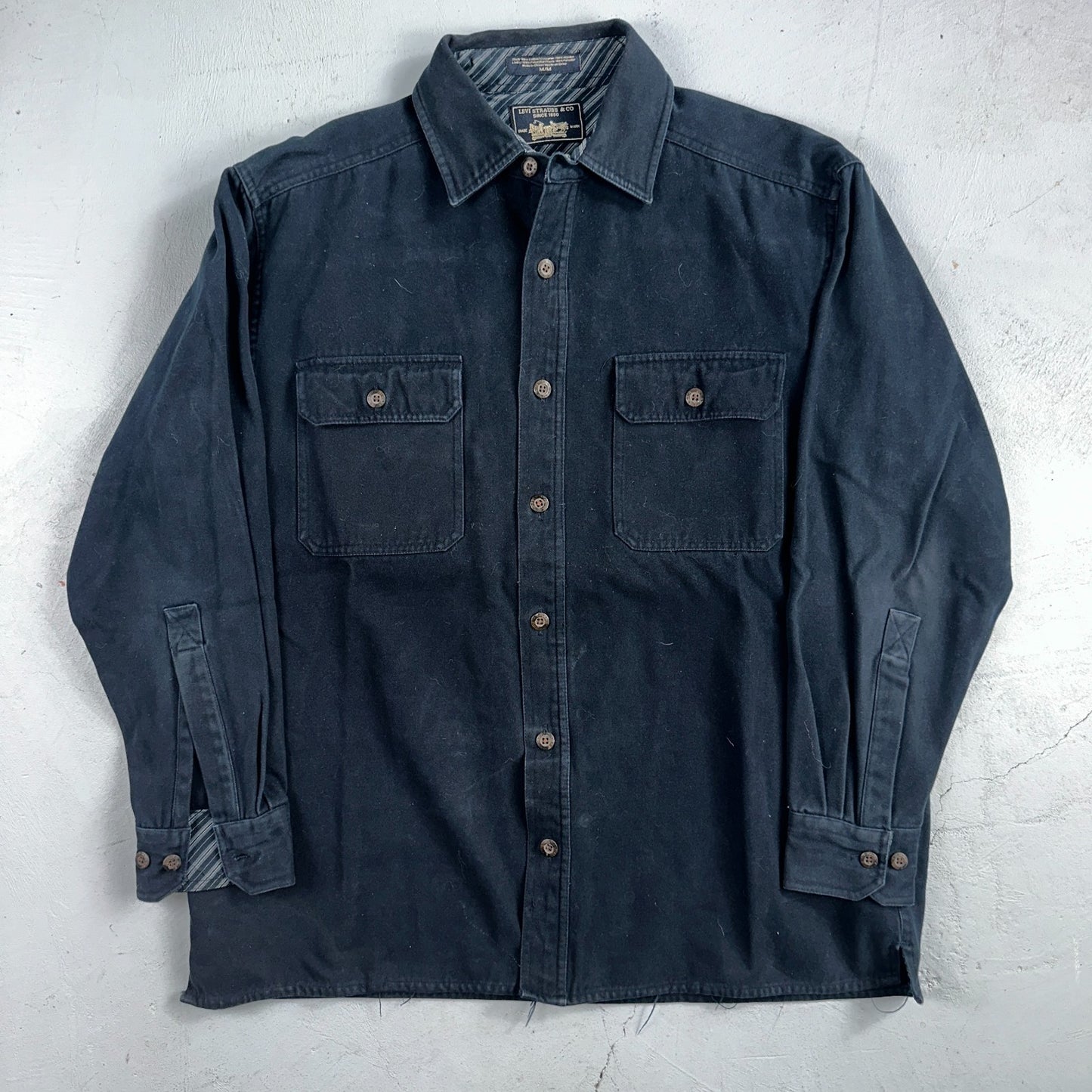 Levis Button Up Shirt Mens M Blue Flannel Long Sleeve Heavyweight Cotton Shacket