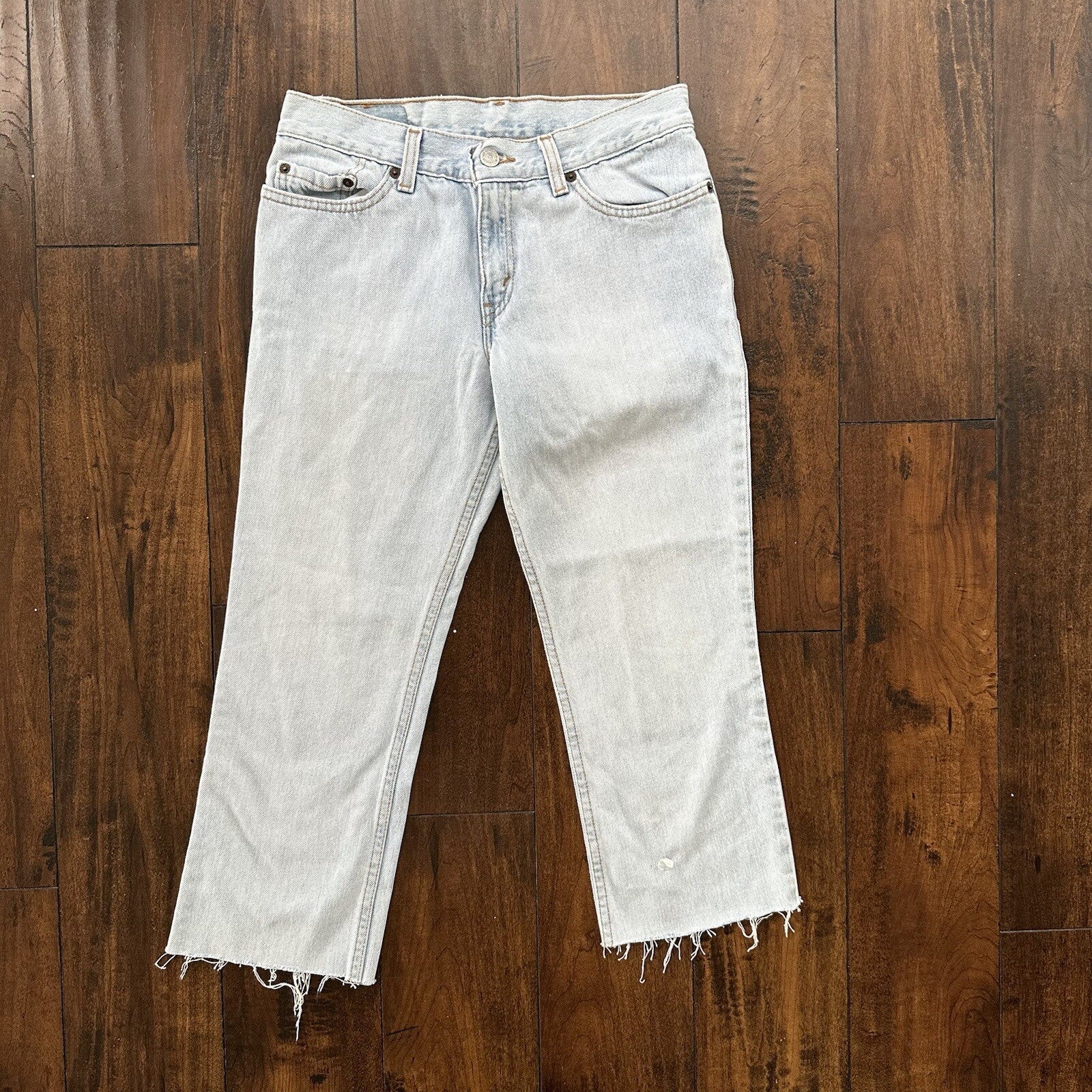 Vtg Levis 507 Superlow Slim Light Blue Jeans Womens Tag 5 X Capri 27x21 USA 90s