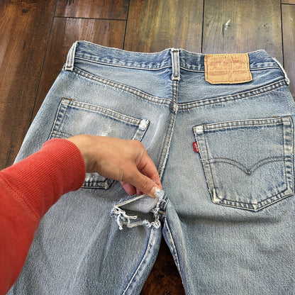 Levis Vintage 80s Redline Selvedge USA 501 XX Jeans Light Wash 31x33 Act 28x29