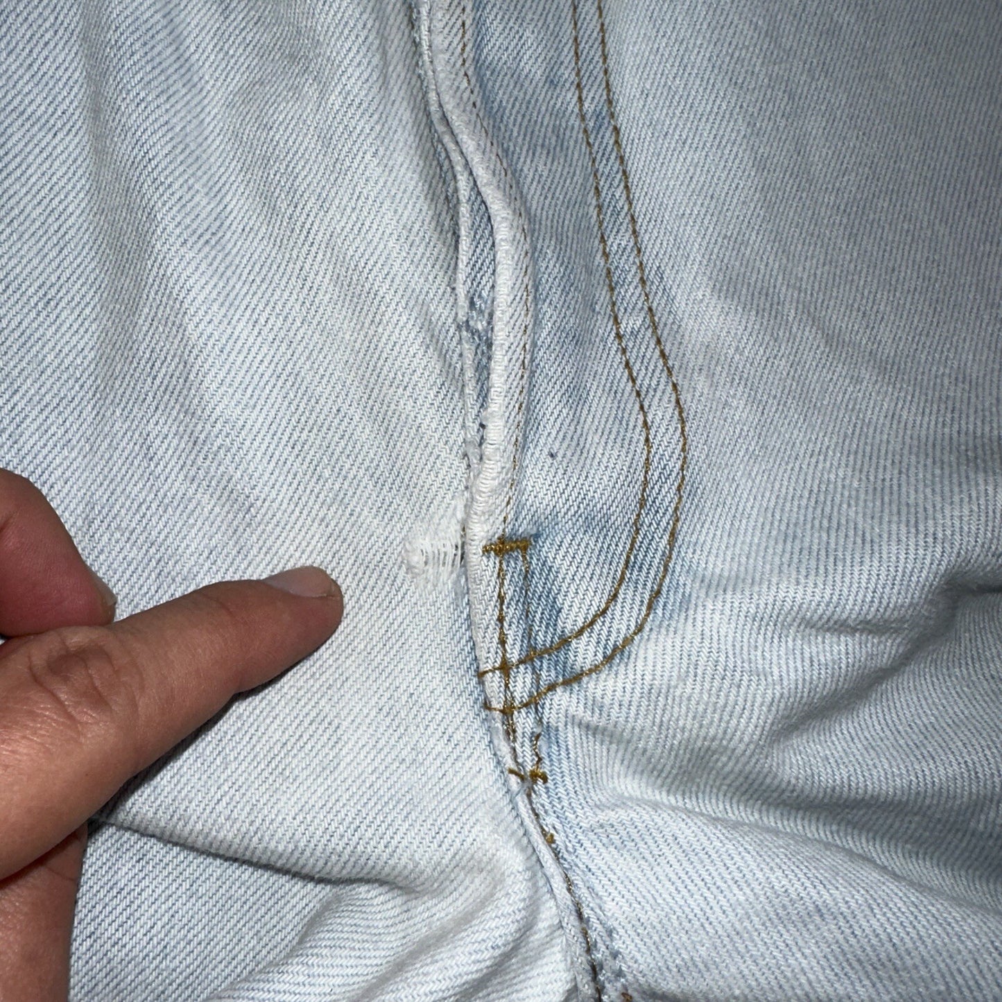 Levis 501 Vintage 90s USA XX Straight Leg Jeans 36x32 Light Wash Act 33x30