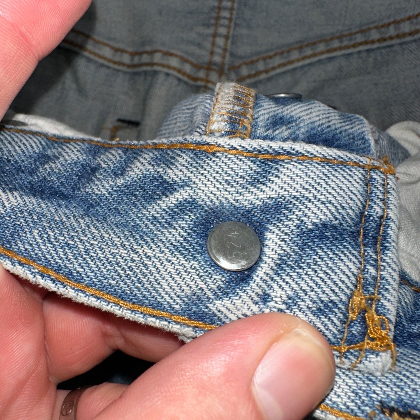 Levis 501 Vintage 80s Redline Selvedge USA XX Jeans Light Wash Skinny Act 29x32