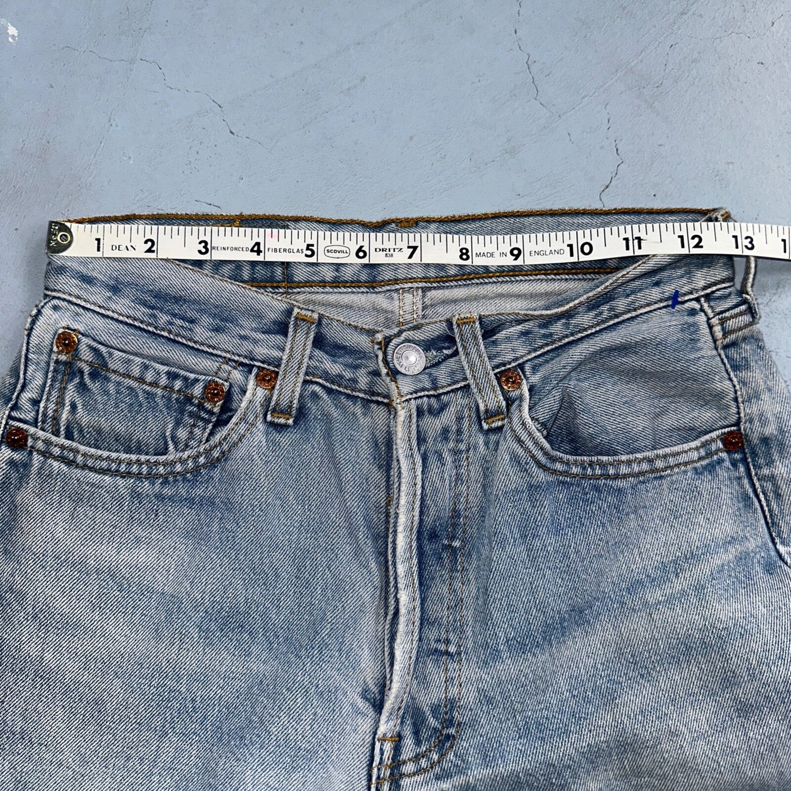 Levis 501 Vintage Y2K Europe Straight Leg Jeans 27x32 90s Light Wash Act 24x30