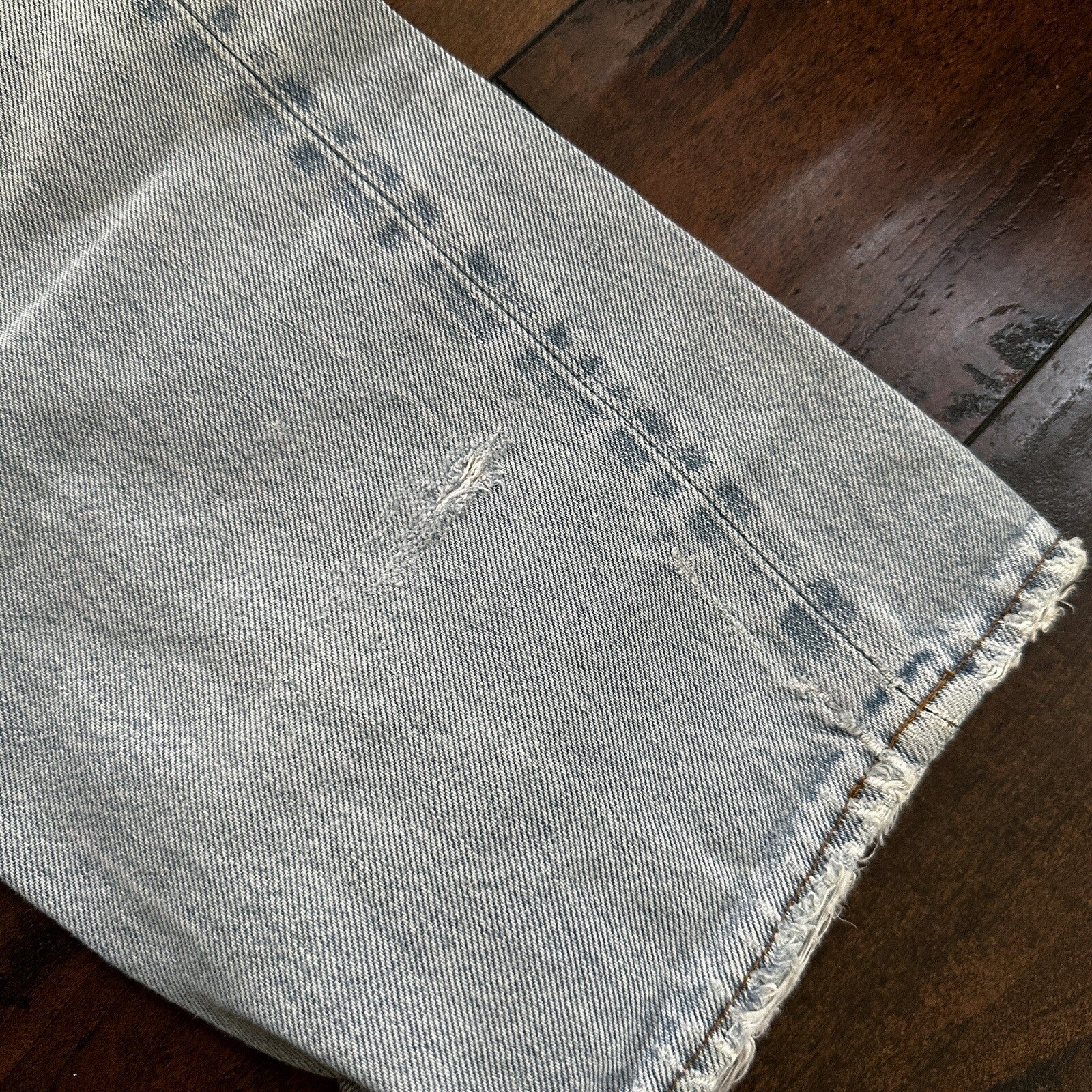 Levis Vintage 80s Redline Selvedge USA 501 Light Wash Blue Jeans 70s Act 29x33