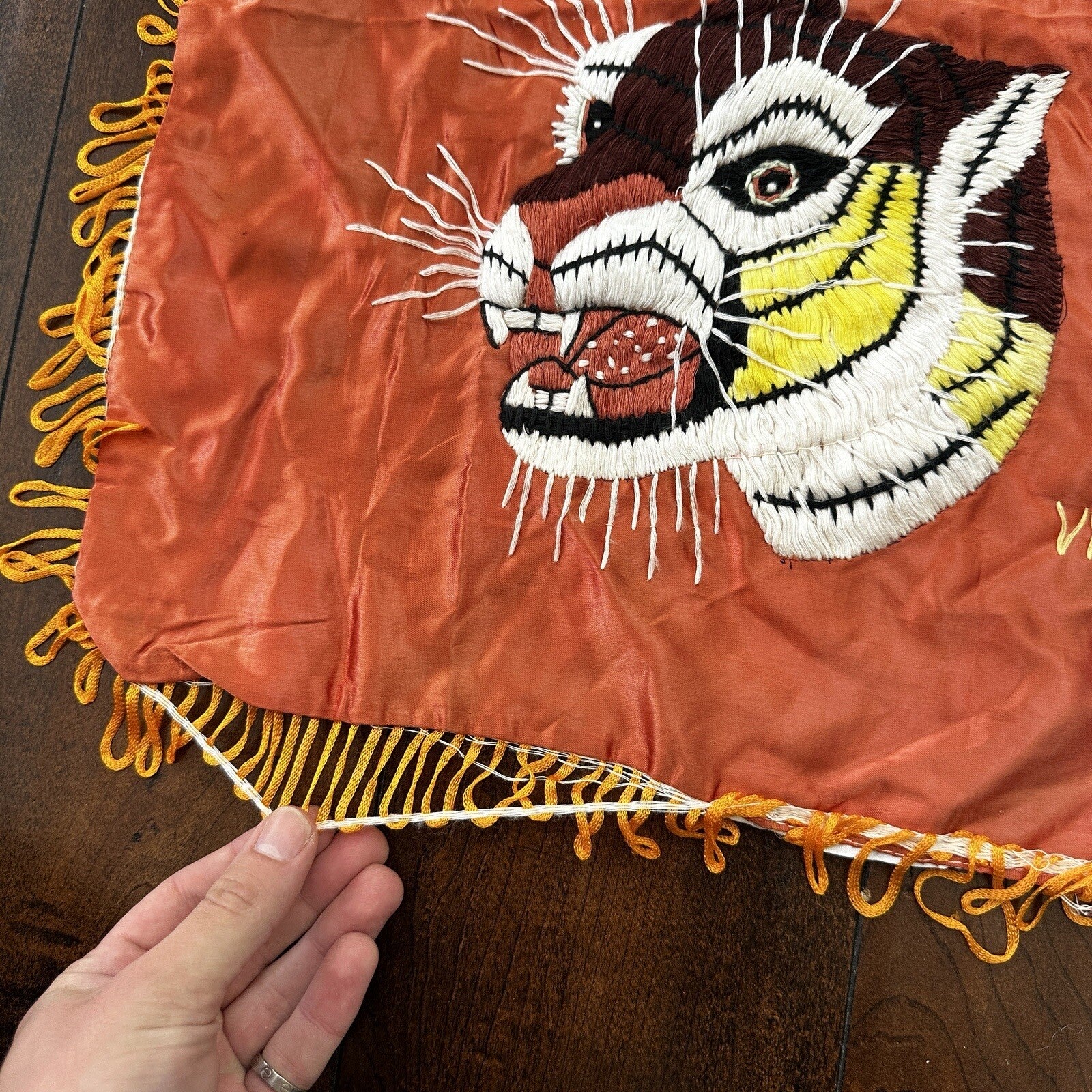 VTG Vietnam Handmade Silk Embroidered Tiger Souvenir Wall Art Collectible Jacket