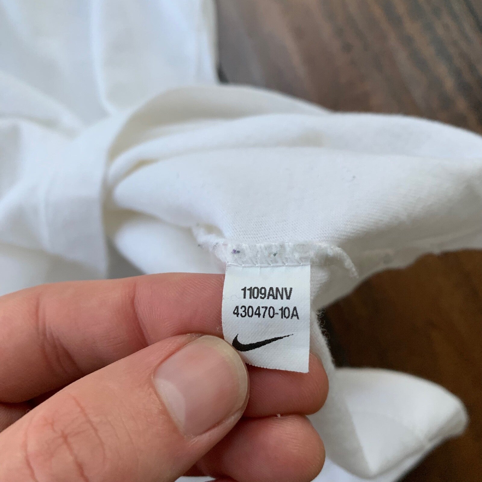 Nike Oregon Womens Vintage Style T Shirt Center Swoosh Y2K Sports Gym Running