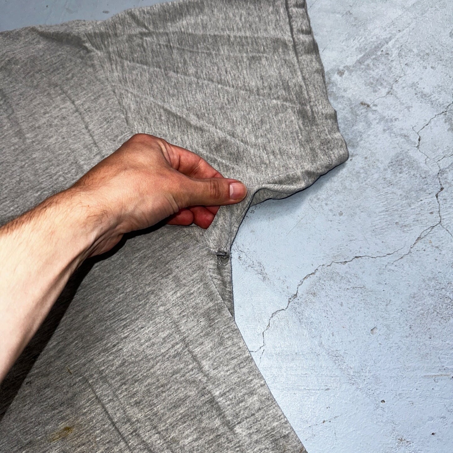 Harley Davidson Montreal Canada VTG T Shirt Doyles Grunge Thrashed Stained