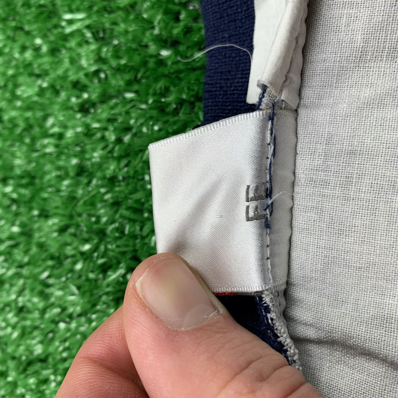 Nike Vintage Sweatshirt Mens T Shirt Sharks Crewneck AOP Basketball Jordan RARE