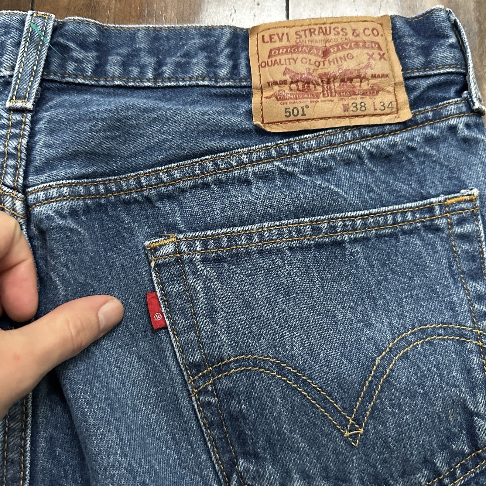 Levis 501 Vintage Y2K Straight Leg XX 2000s Jeans 34x30 Med Wash 38x34