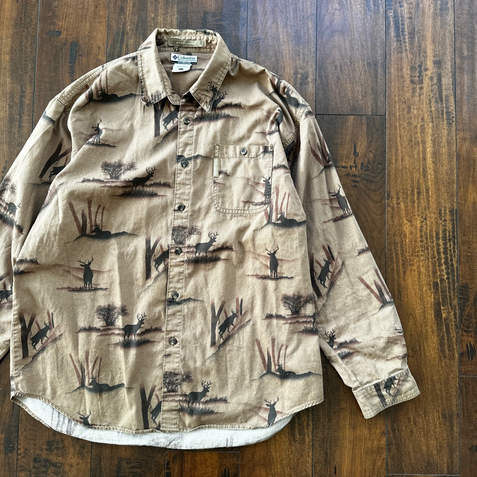 Columbia Mens River Lodge Deer Print Shirt L Brown Buck Hunting Camo