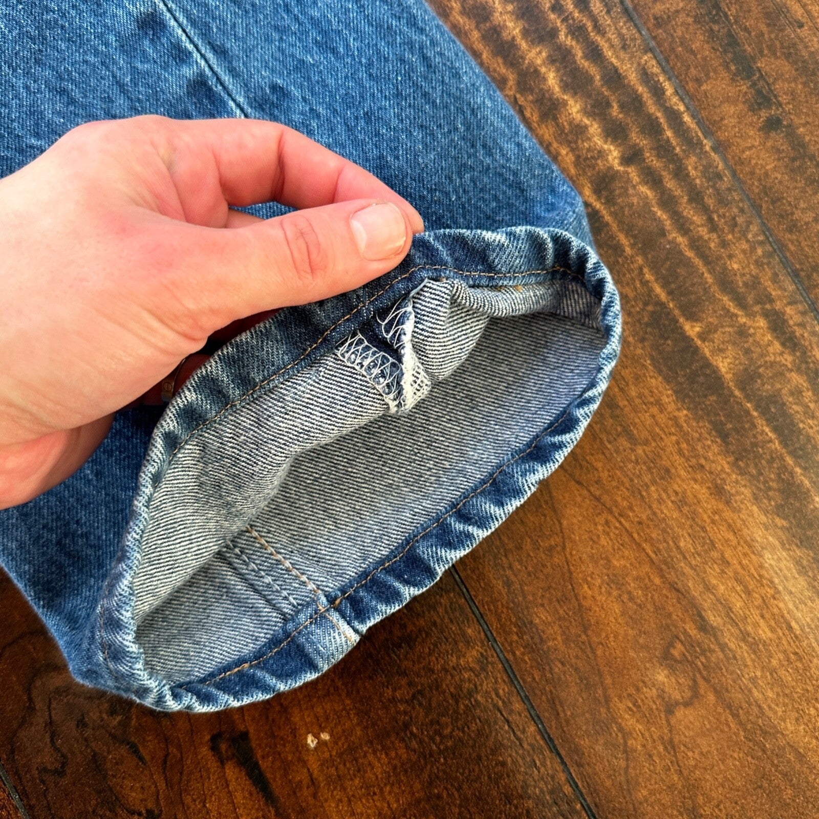 VTG Levis 501 XX Button Fly 90s Y2K Jeans Denim Straight Capri 34x30 Act 31x25