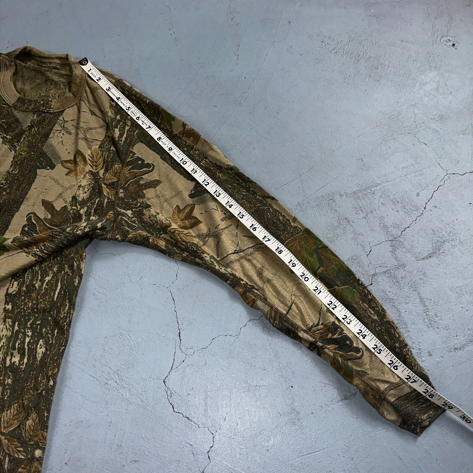 Camo 90s Real Tree VTG T Shirt Long Sleeve Woodland Hunting Pocket Rare Forest